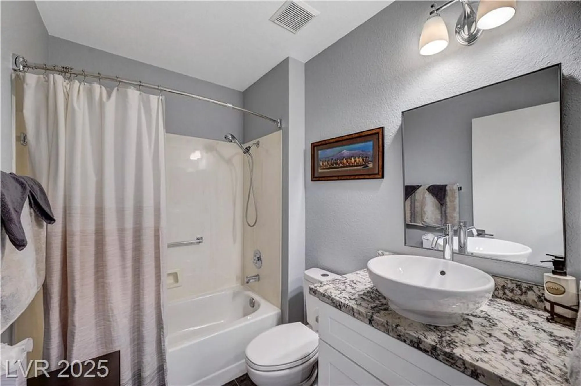 Property Slideshow image 22 of 55 | 2456 desert butte dr, Las Vegas, NV, 89134