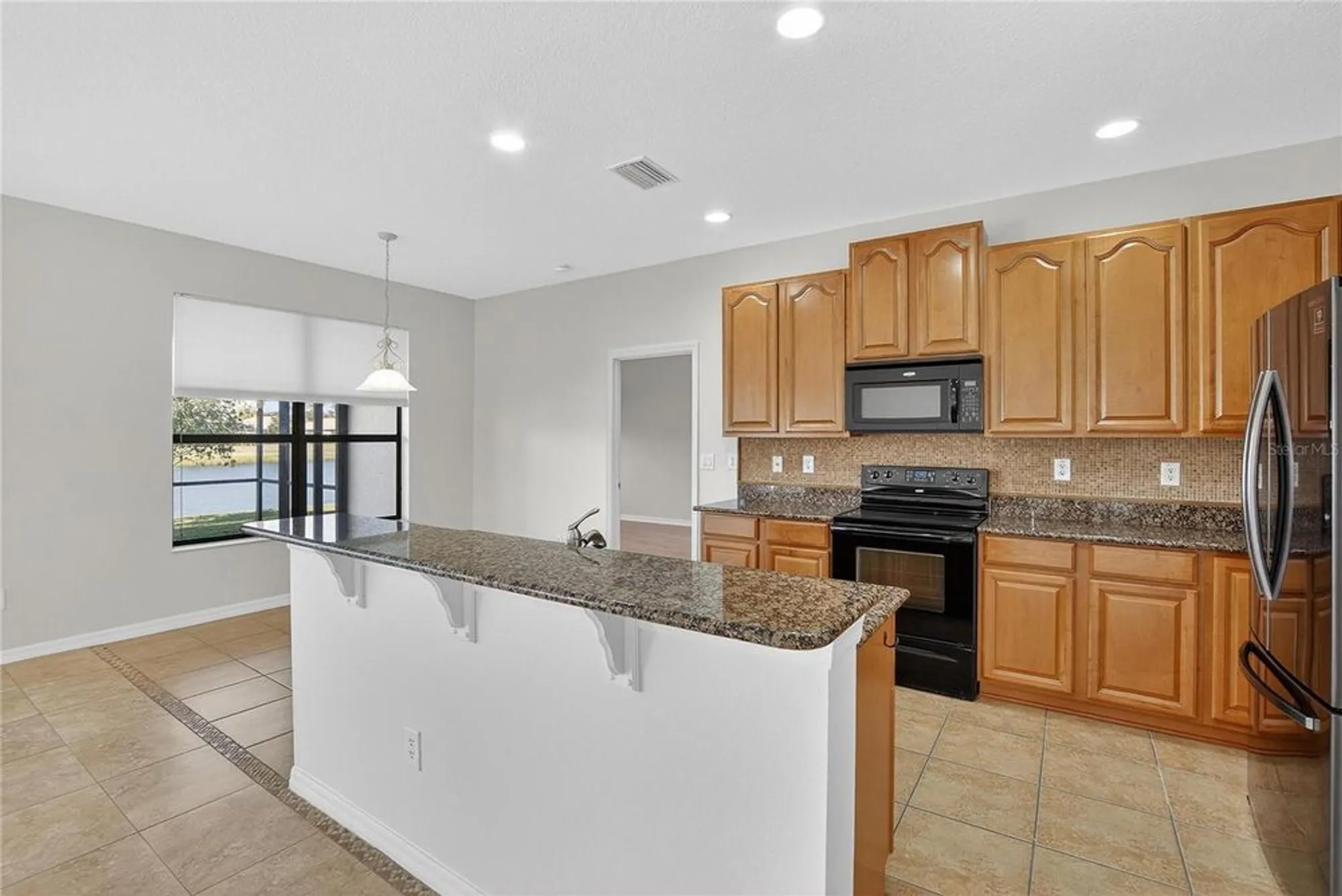 Property Slideshow image 15 of 76 | 331 cedar falls dr, Apollo Beach, FL, 33572