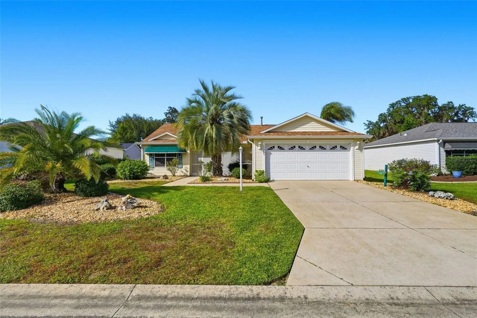 Property Slideshow image 6 of 69 | 17985 se 92nd amory ave, The Villages, FL, 32162