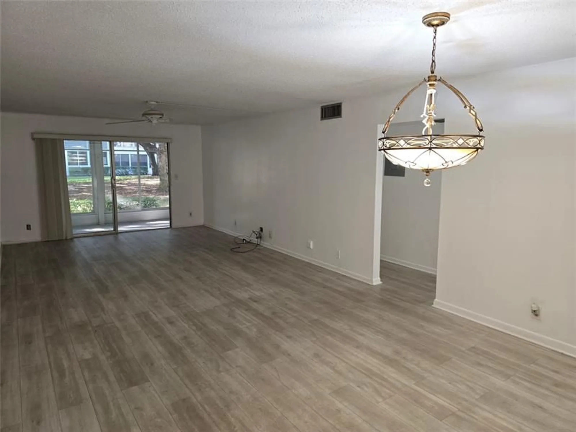 Property Slideshow image 34 of 36 | 2103 lucaya bnd c1, Coconut Creek, FL, 33066