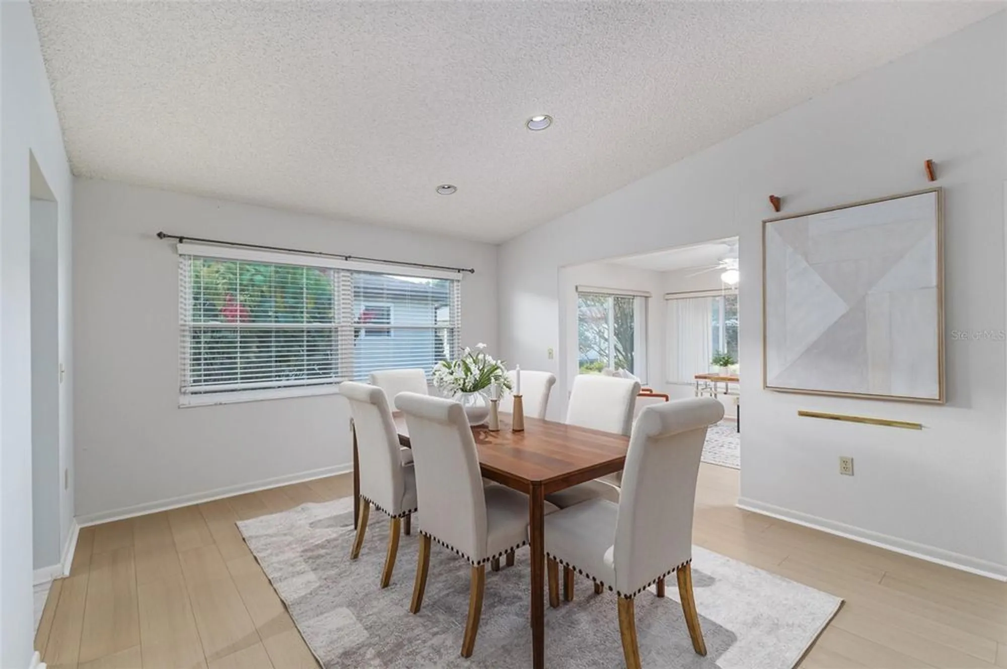 Property Slideshow image 16 of 39 | 4850 squire hollow dr, Lakeland, FL, 33811