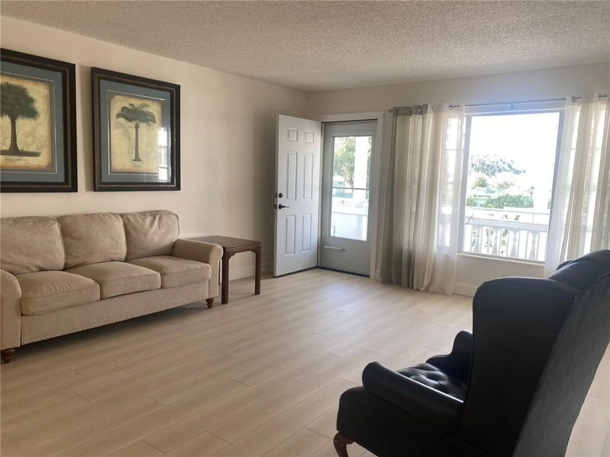 Property Slideshow image 4 of 40 | 2428 columbia dr apt 44, Clearwater, FL, 33763