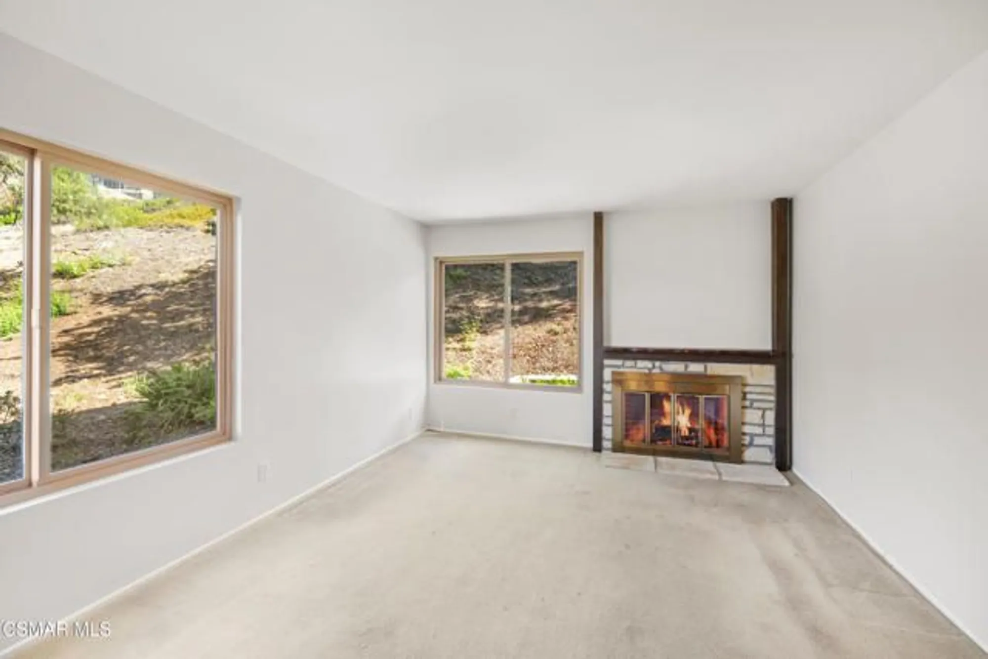 Property Slideshow image 18 of 62 | 224 oakleaf dr 105, Thousand Oaks, CA, 91360