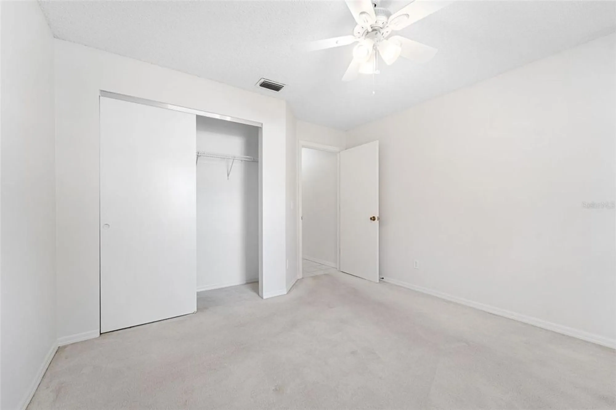 Property Slideshow image 20 of 43 | 2531 new haven cir # 2531, Sun City Center, FL, 33573