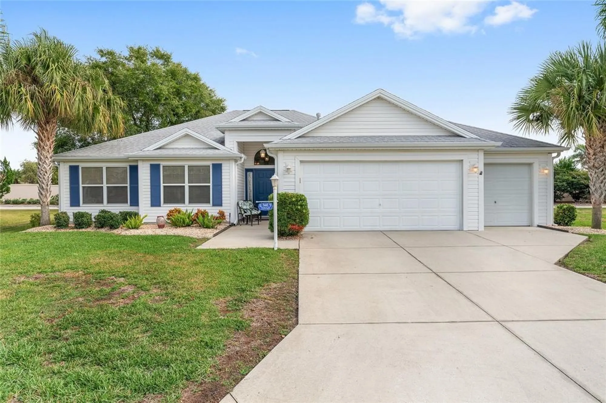 Property Slideshow image 4 of 72 | 560 smithfield pl, The Villages, FL, 32162