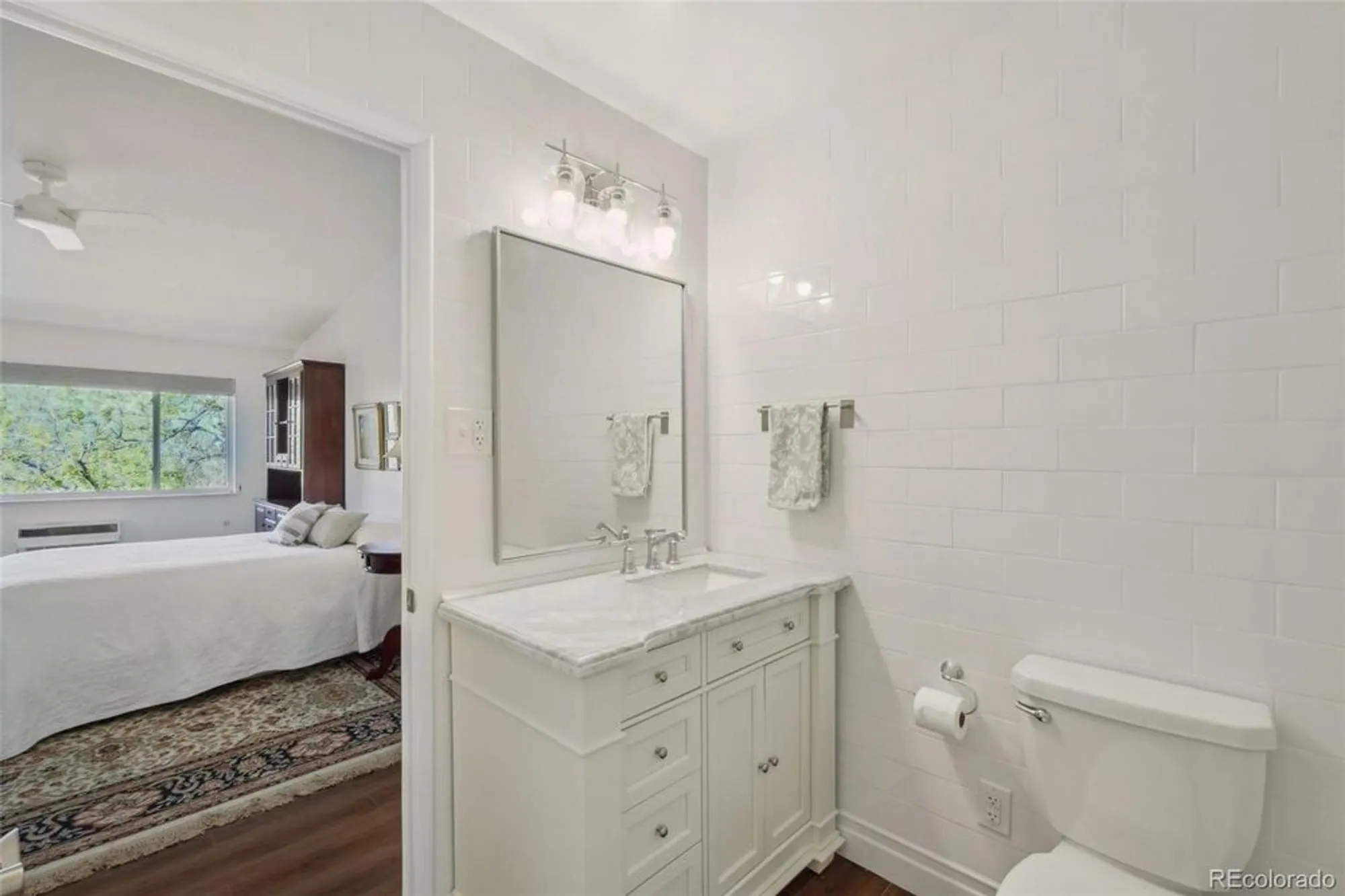 Property Slideshow image 15 of 19 | 705 s alton way 4d, Denver, CO, 80247