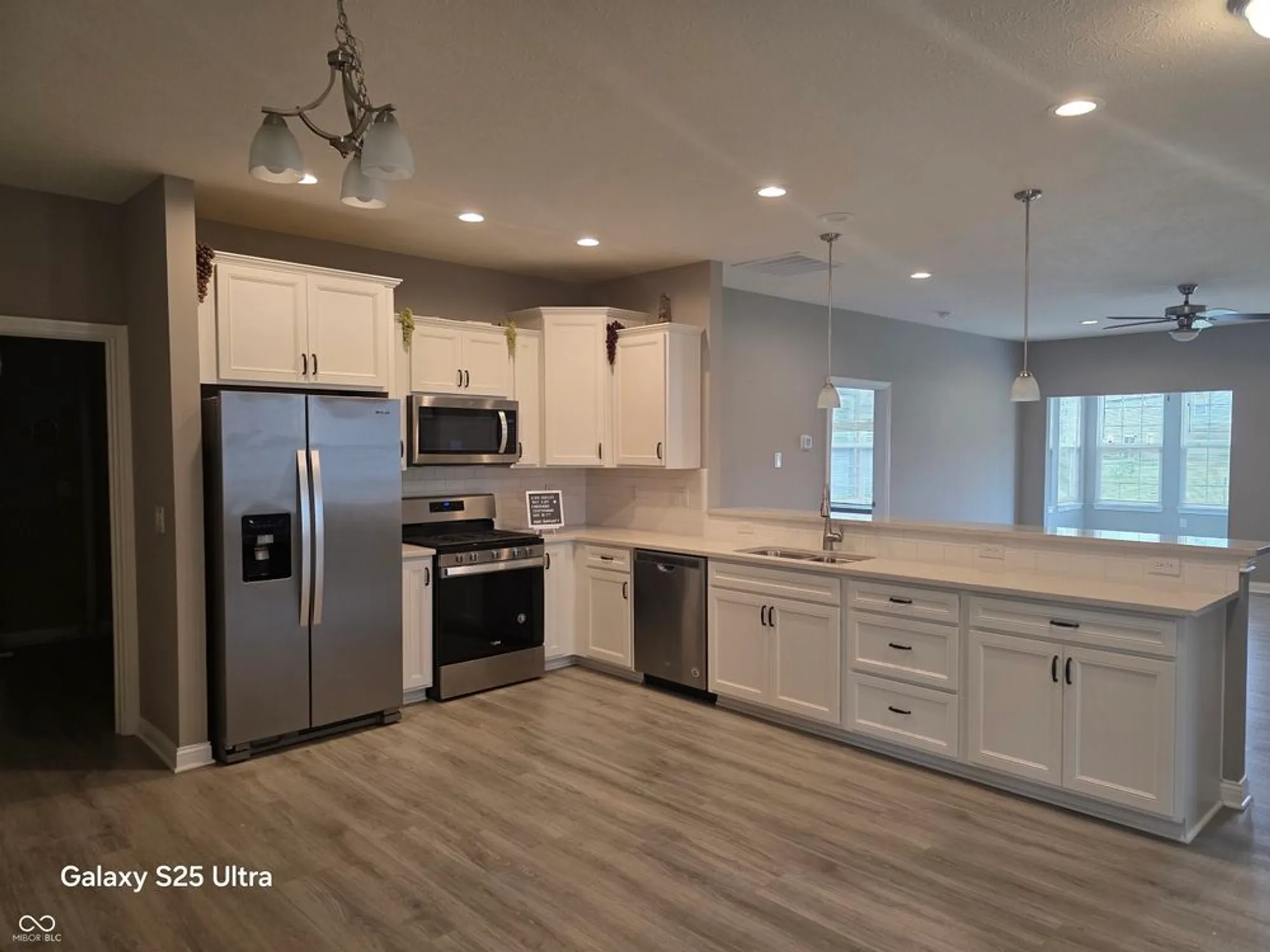 Property Slideshow image 15 of 27 | 9106 hedley way, Avon, IN, 46123