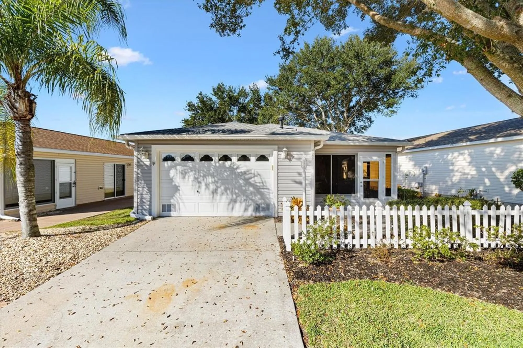 Property Slideshow image 33 of 33 | 428 canterbury ct, The Villages, FL, 32162