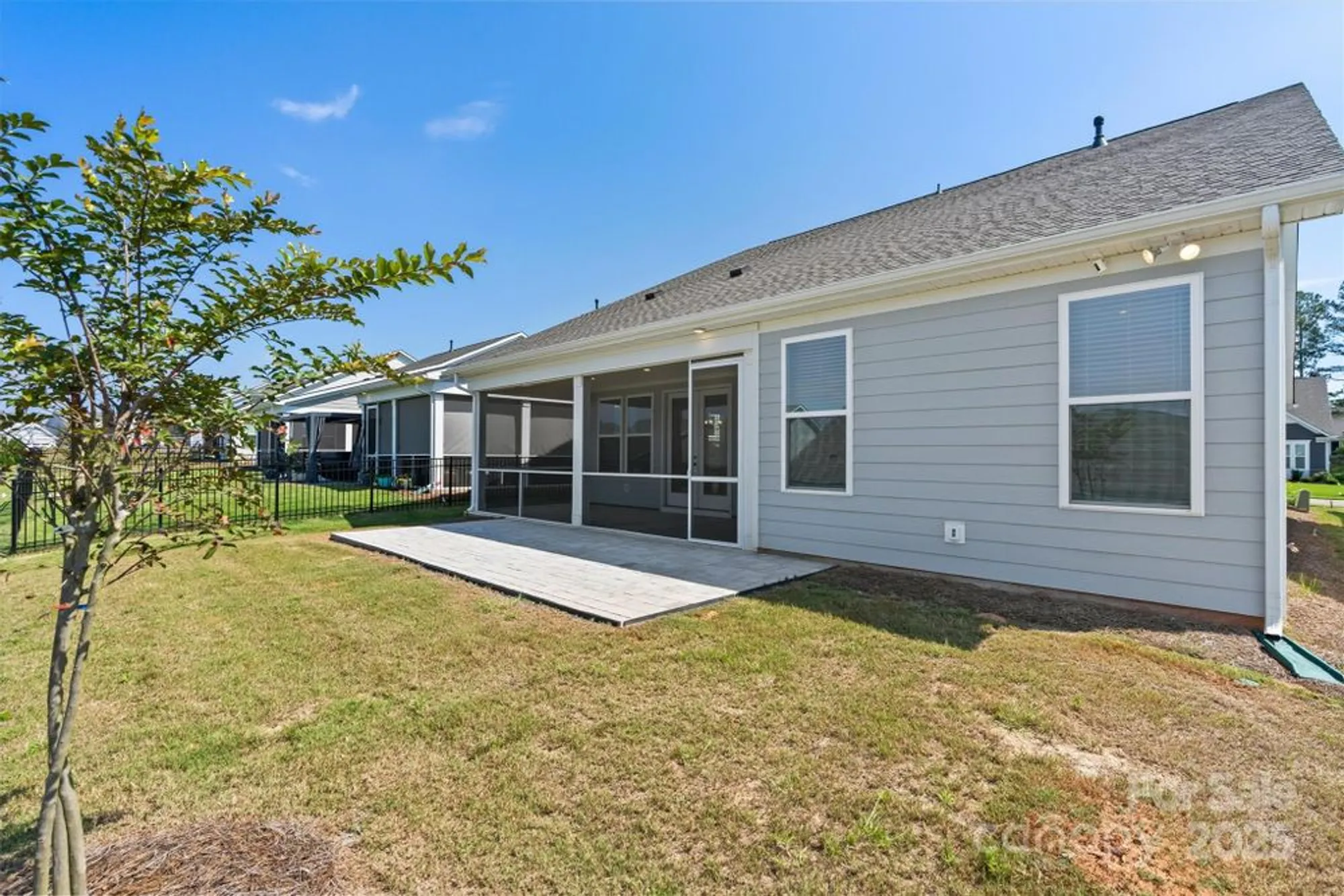 Property Slideshow image 40 of 48 | 7332 jolly brook dr, Charlotte, NC, 28215