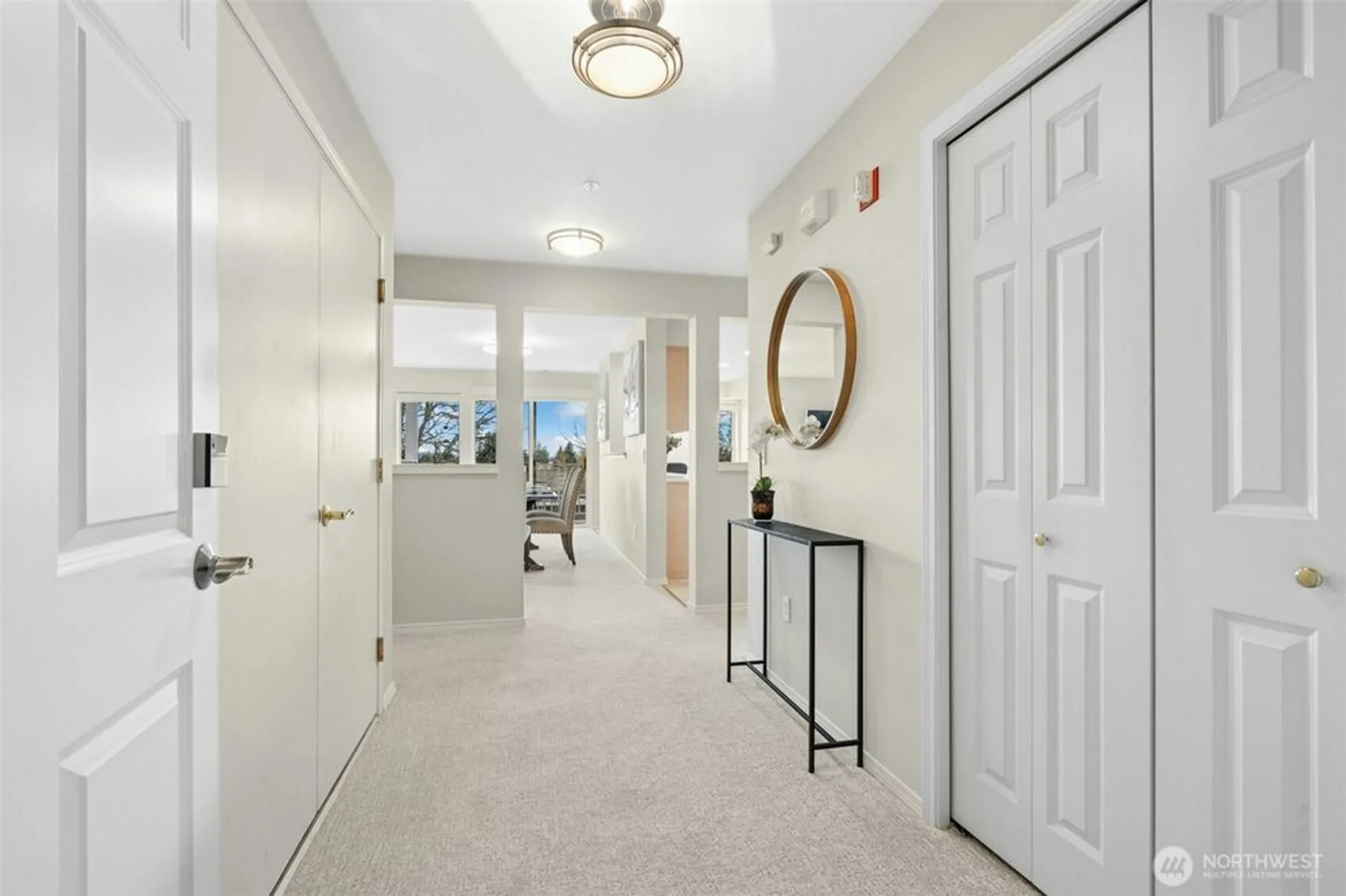 Property Slideshow image 2 of 31 | 22535 se highland cir 206, Issaquah, WA, 98029