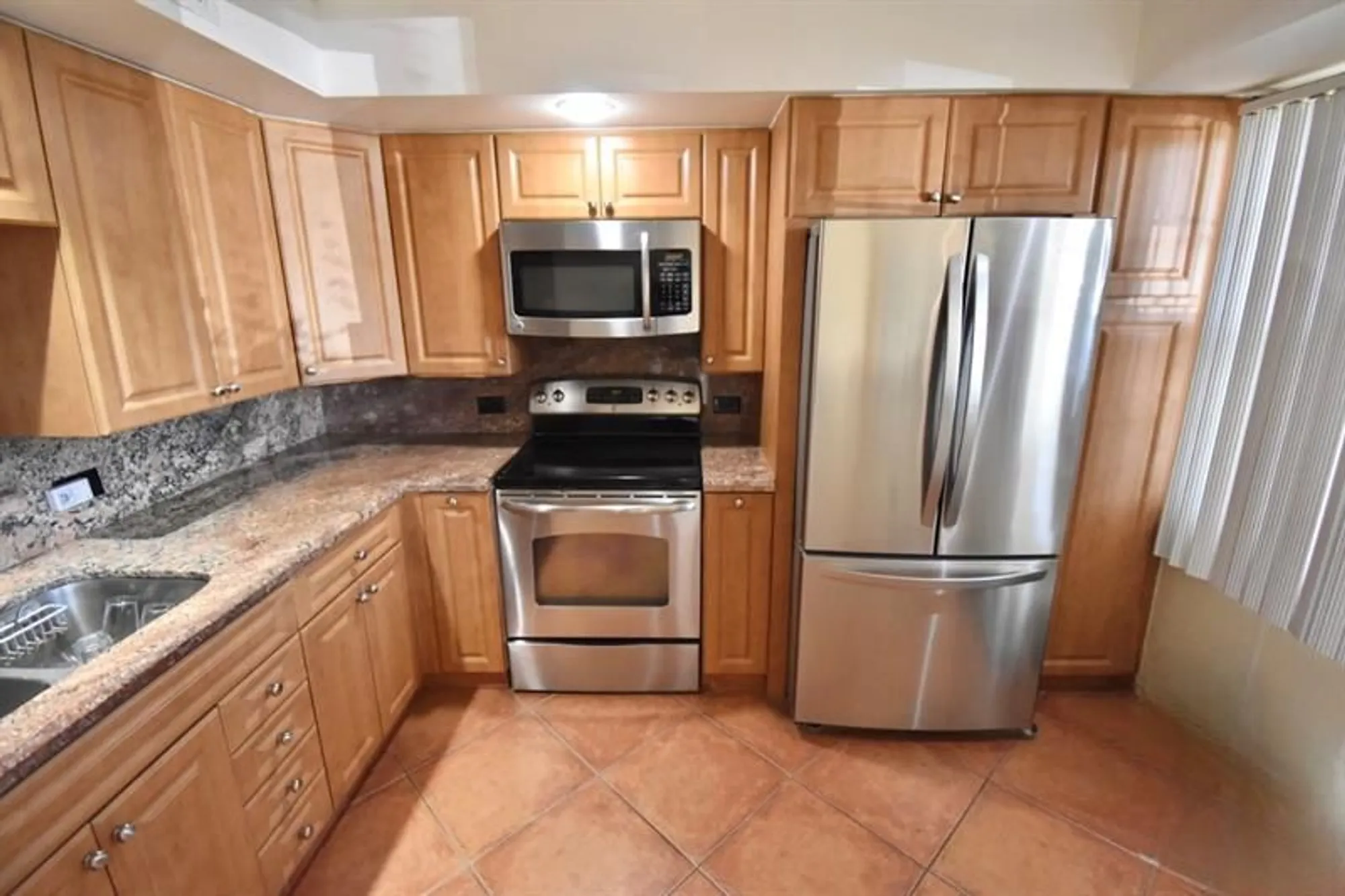 Property Slideshow image 7 of 32 | 4301 martinique cir k1, Coconut Creek, FL, 33066