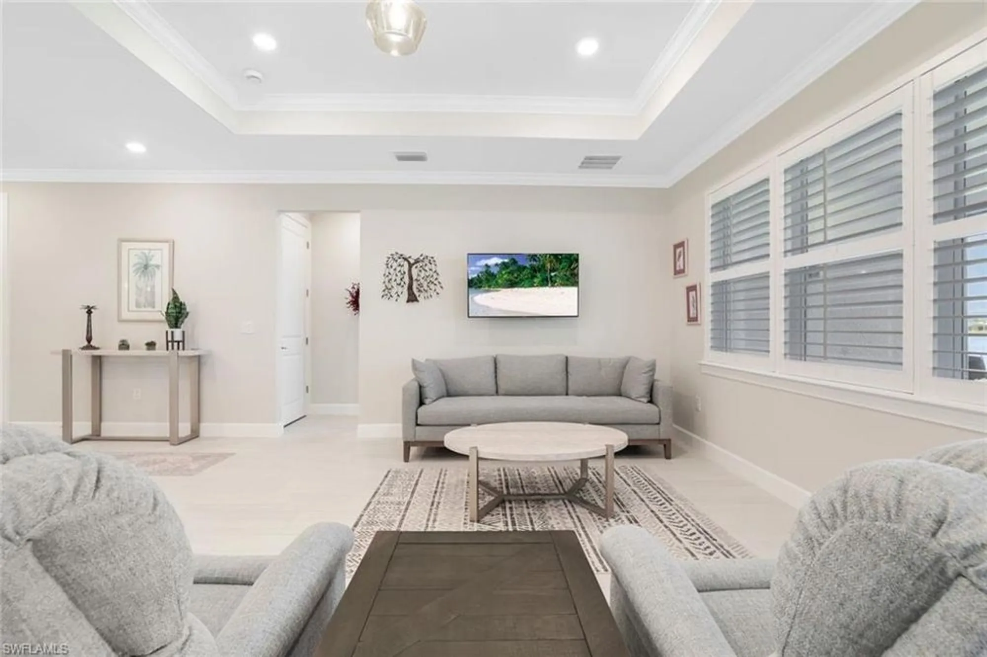 Property Slideshow image 9 of 32 | 17563 winding oak ln, North Fort Myers, FL, 33917