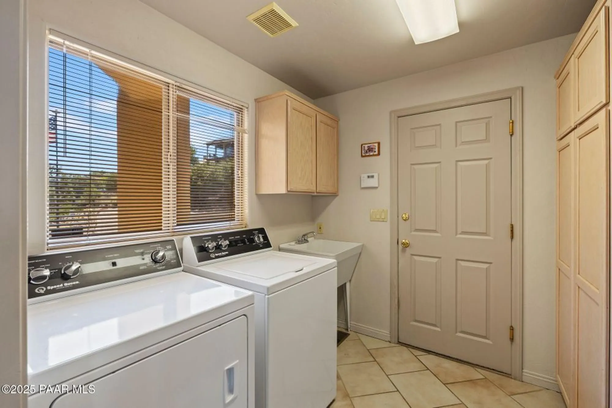 Property Slideshow image 13 of 46 | 1014 yavapai hills dr, Prescott, AZ, 86301