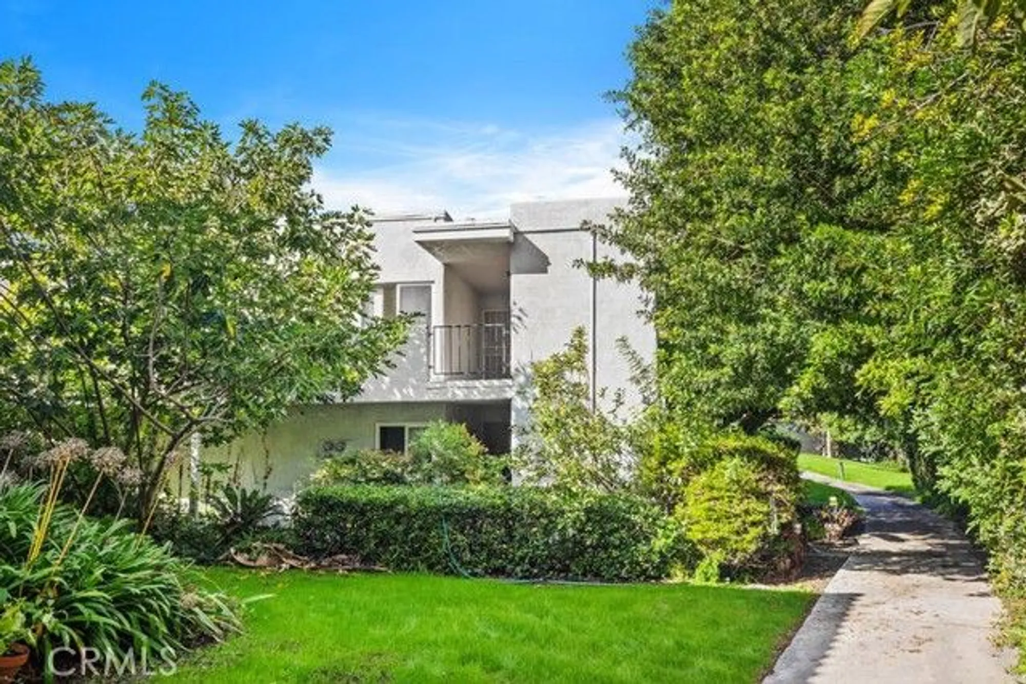 Property Slideshow image 2 of 40 | 2119 via puerta q, Laguna Woods, CA, 92637