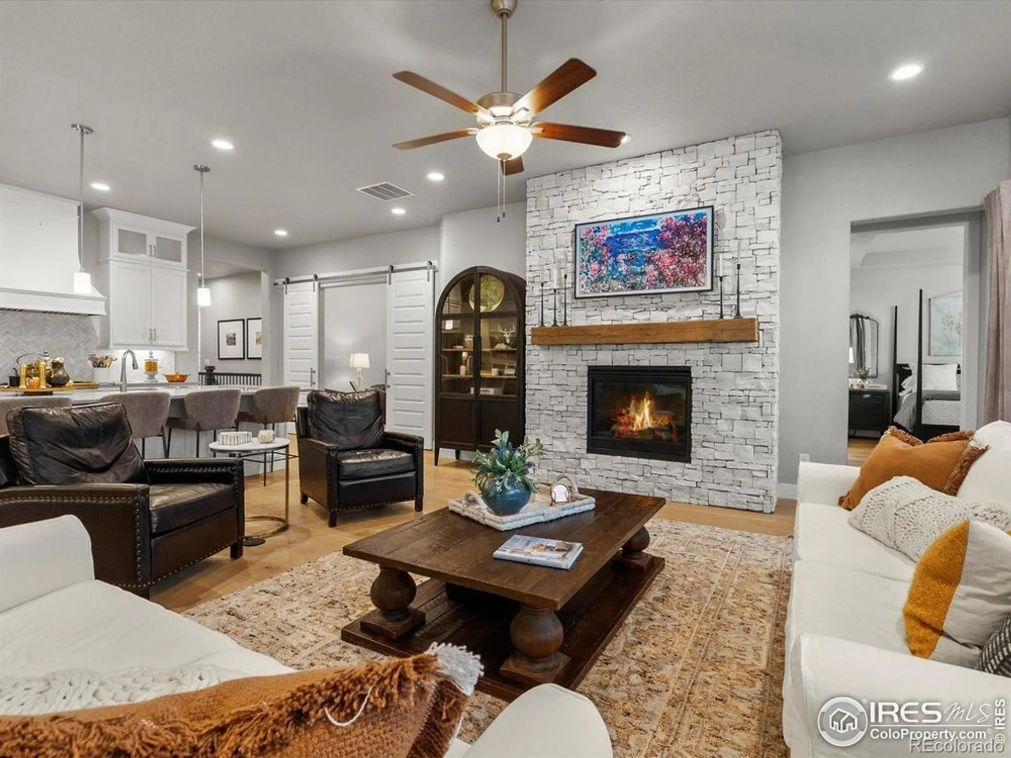 Property Slideshow image 3 of 39 | 9035 s shawnee ct, Aurora, CO, 80016