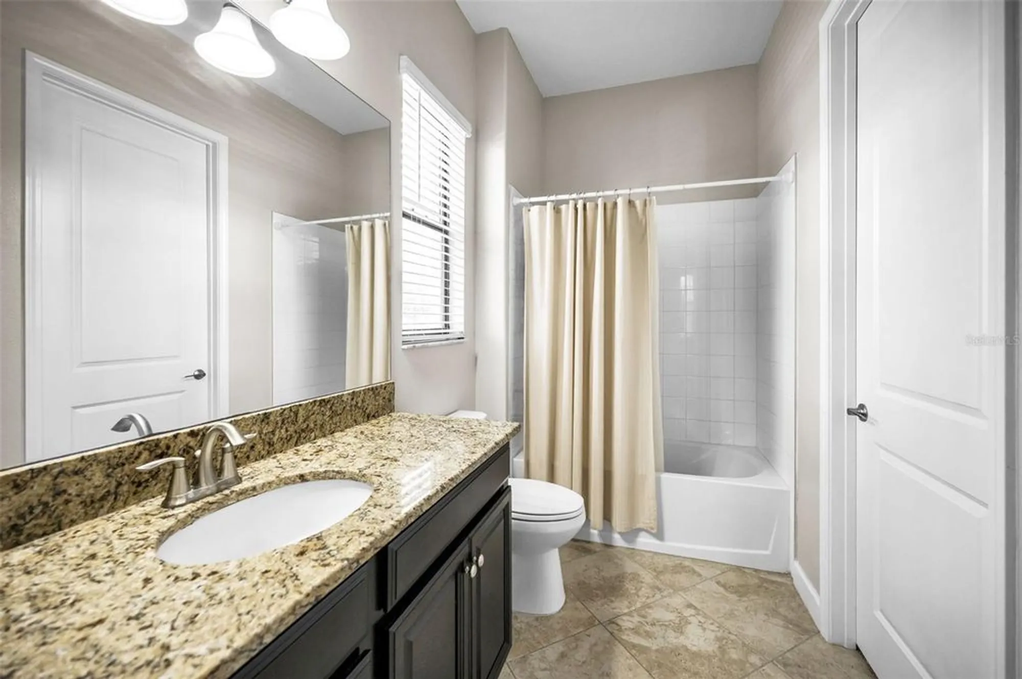 Property Slideshow image 25 of 55 | 16833 banner shell pl, Wimauma, FL, 33598