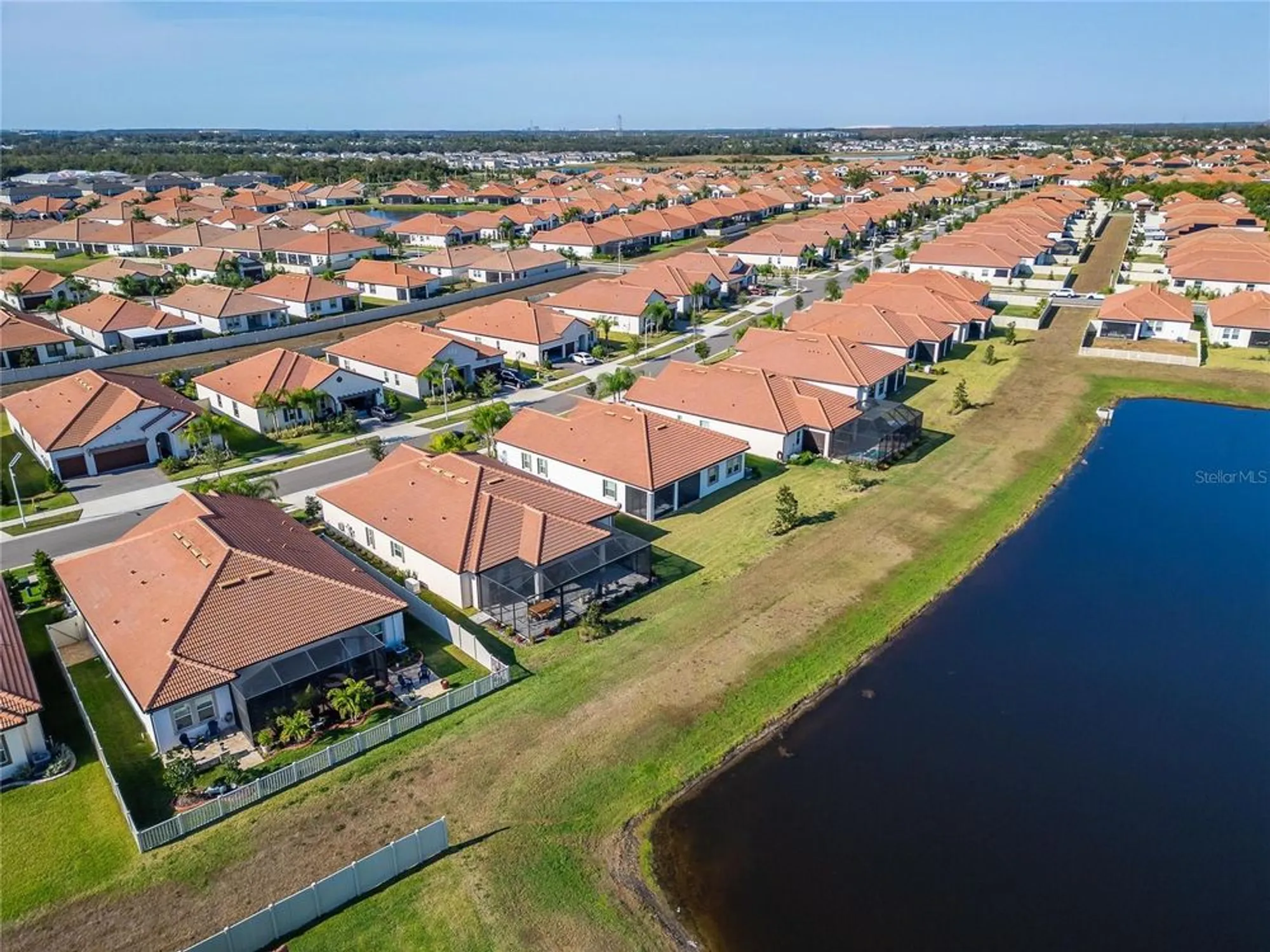 Property Slideshow image 71 of 98 | 17216 scuba crest st, Wimauma, FL, 33598