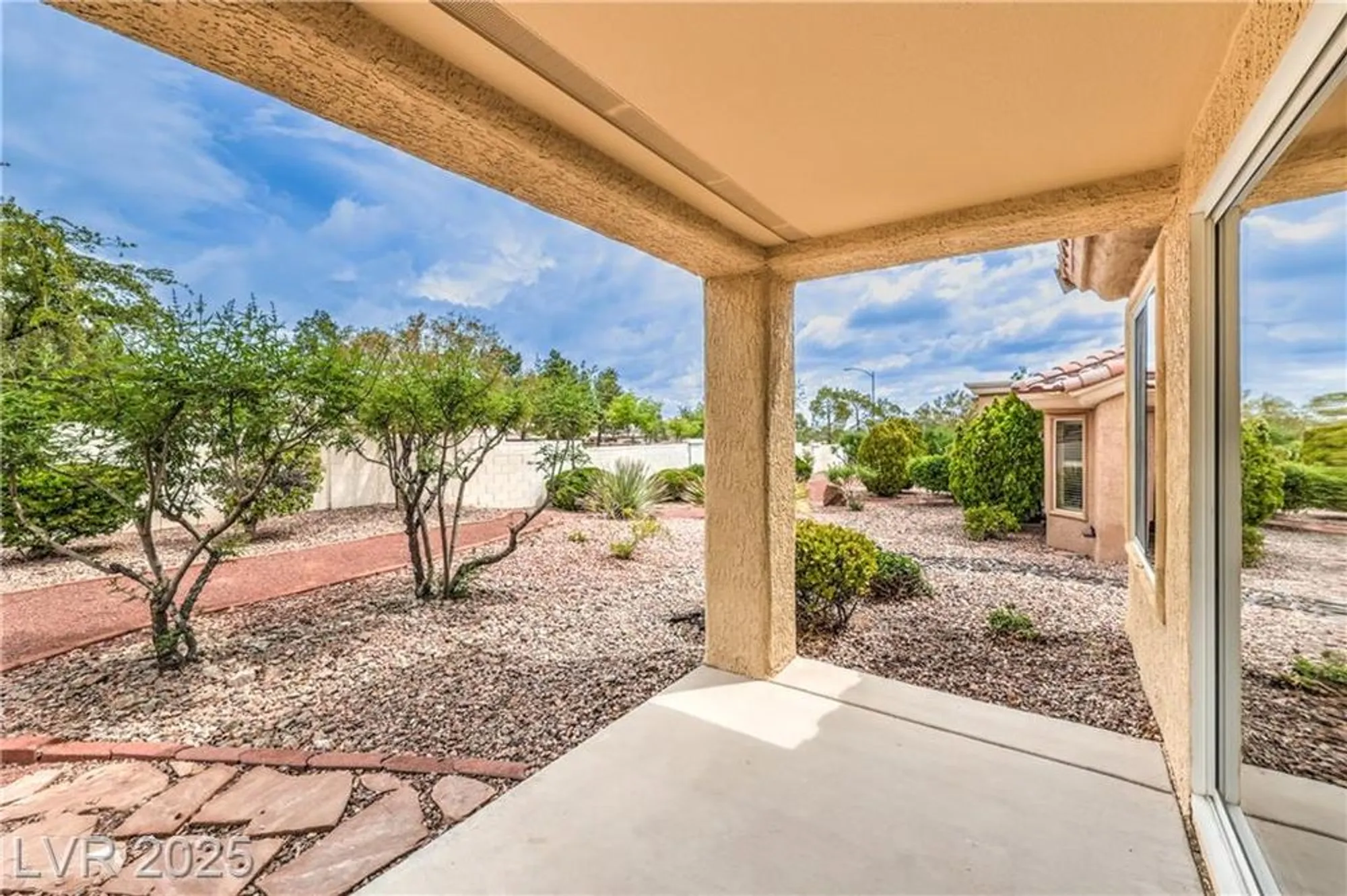 Property Slideshow image 5 of 39 | 9948 bundella dr, Las Vegas, NV, 89134