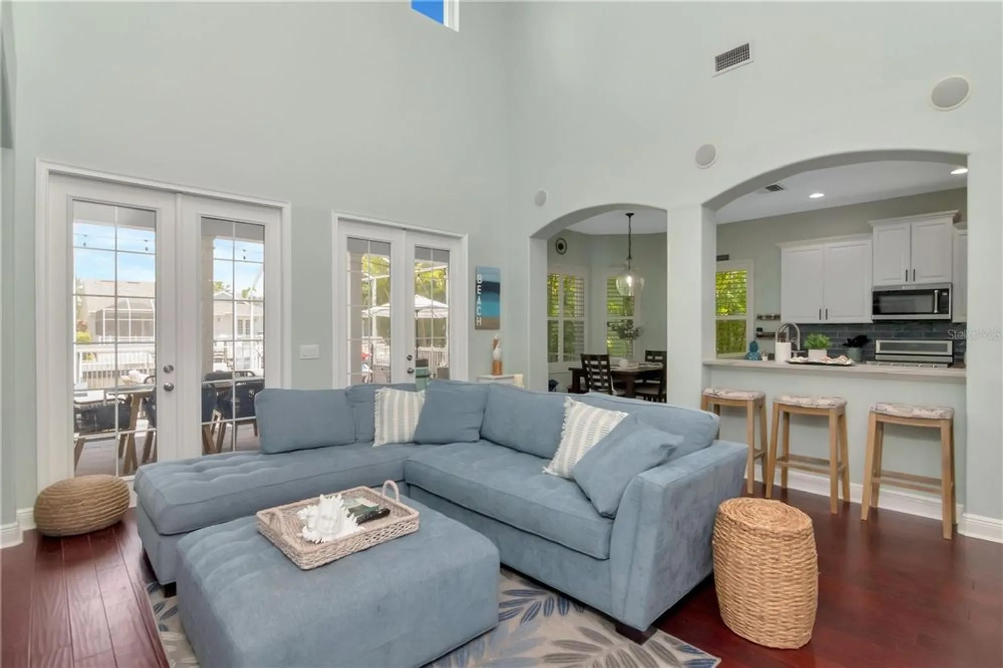 Property Slideshow image 8 of 43 | 5721 sea turtle pl, Apollo Beach, FL, 33572