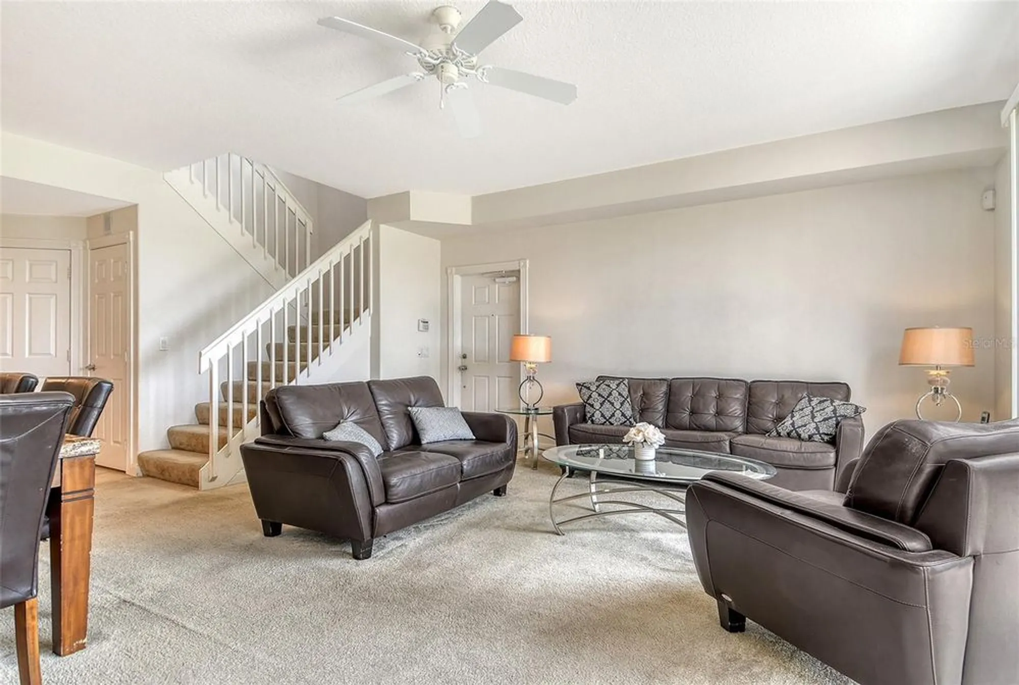 Property Slideshow image 5 of 49 | 1400 burgos dr, Sarasota, FL, 34238