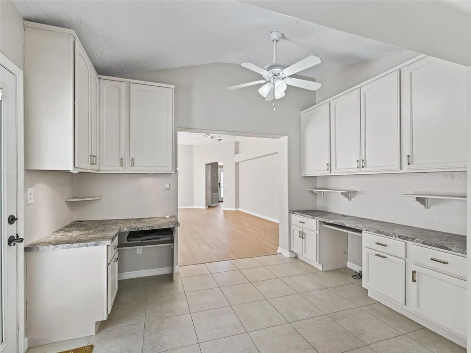 Property Slideshow image 18 of 31 | 1305 santa maria ave, The Villages, FL, 32159