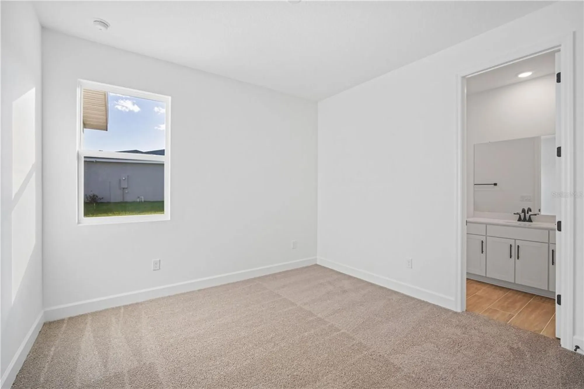 Property Slideshow image 10 of 30 | 9253 players dr, Weeki Wachee, FL, 34613