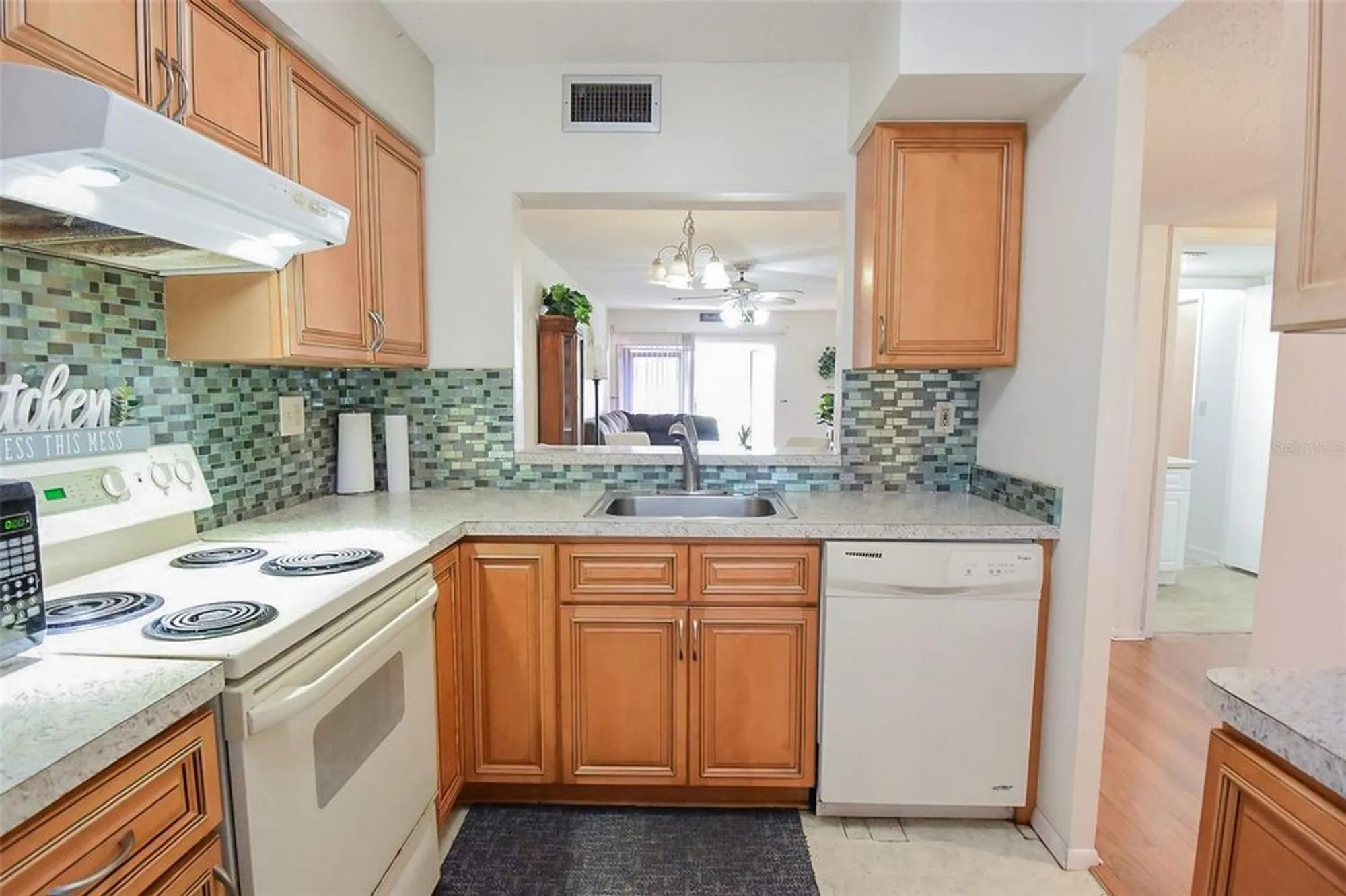 Property Slideshow image 5 of 20 | 11110 carriage hill dr apt 5, Port Richey, FL, 34668