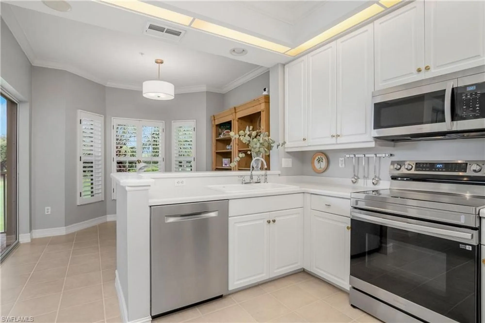 Property Slideshow image 13 of 45 | 24619 ivory cane dr 203, Bonita Springs, FL, 34134