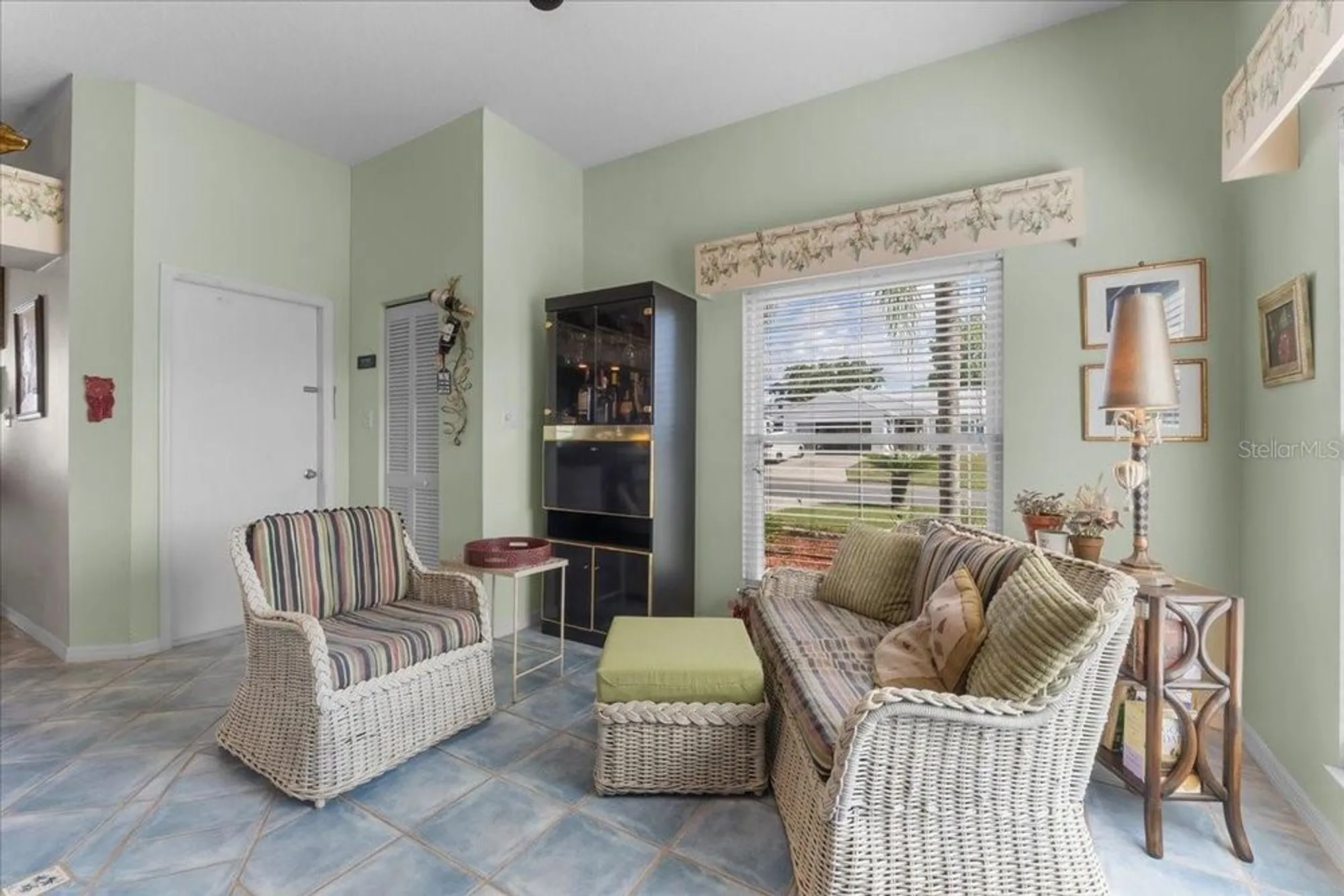 Property Slideshow image 15 of 90 | 6004 sanderling dr, Lakeland, FL, 33809