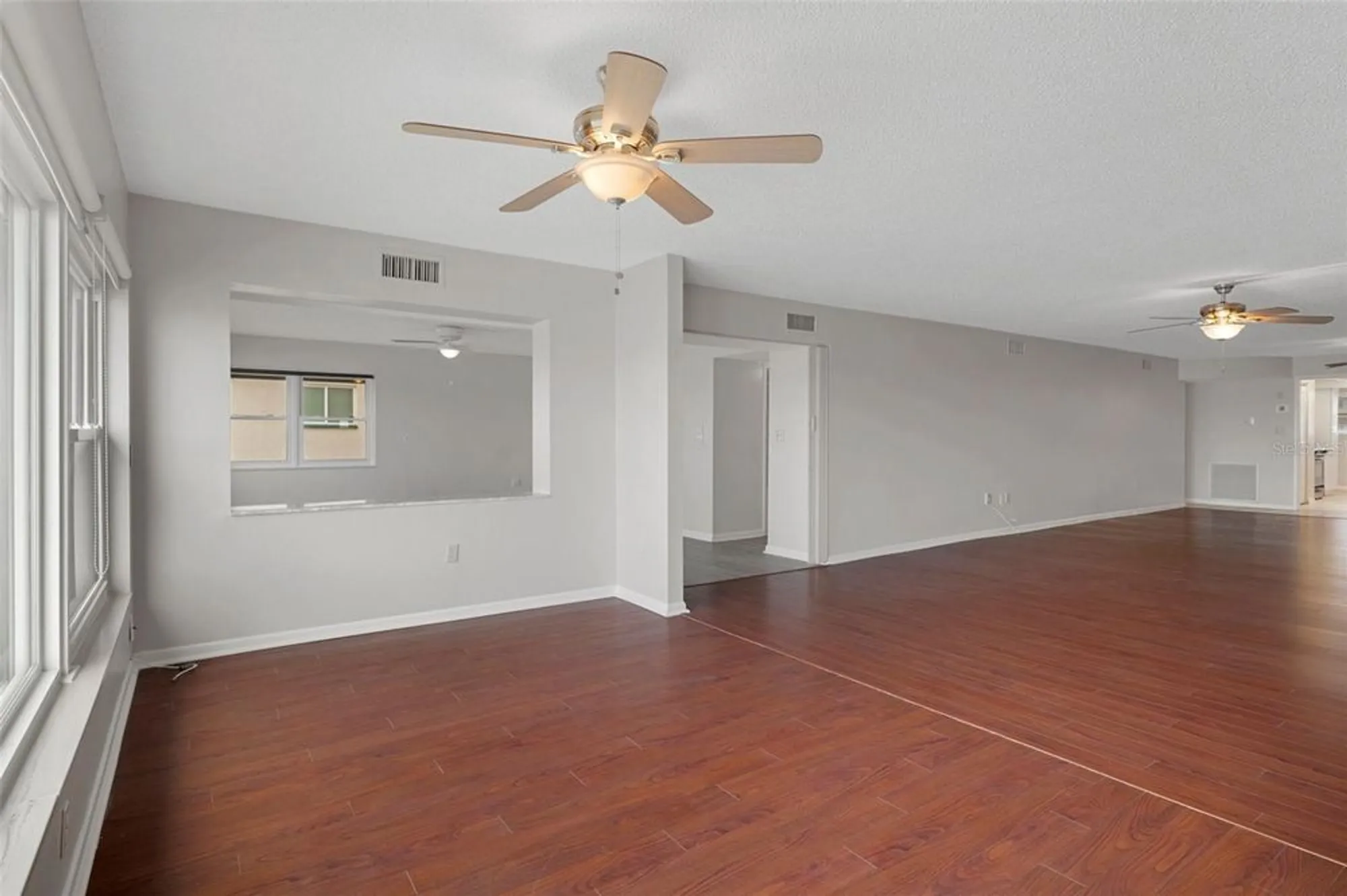 Property Slideshow image 10 of 49 | 5980 shore blvd 312, Gulfport, FL, 33707