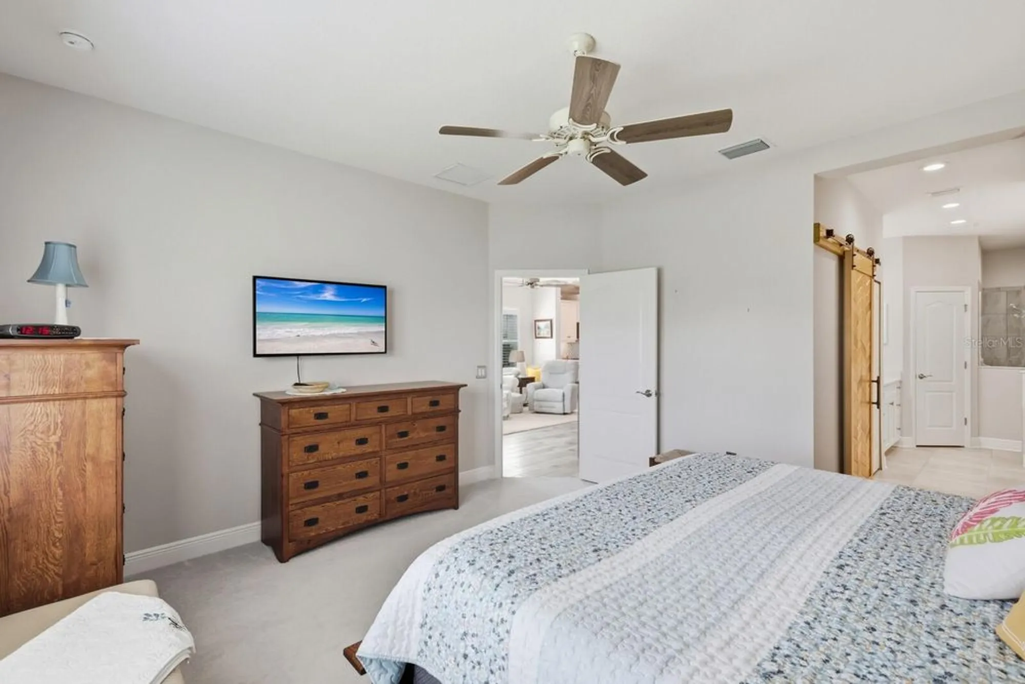 Property Slideshow image 23 of 59 | 2723 sapphire blue ln, Bradenton, FL, 34211