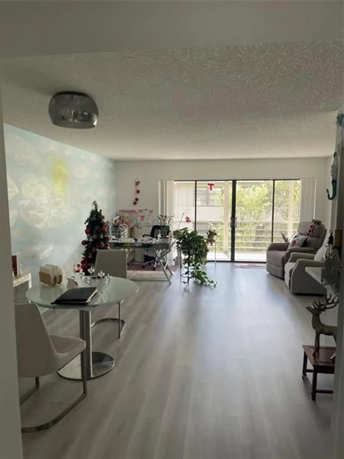 Property Slideshow image 5 of 25 | 140 capri c # 140, Delray Beach, FL, 33484