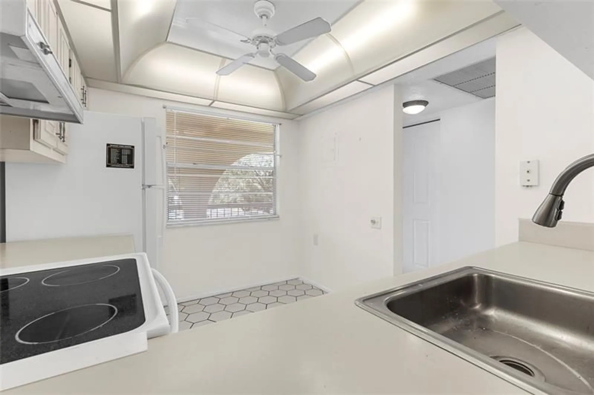 Property Slideshow image 12 of 31 | 2701 nassau bnd d2, Coconut Creek, FL, 33066