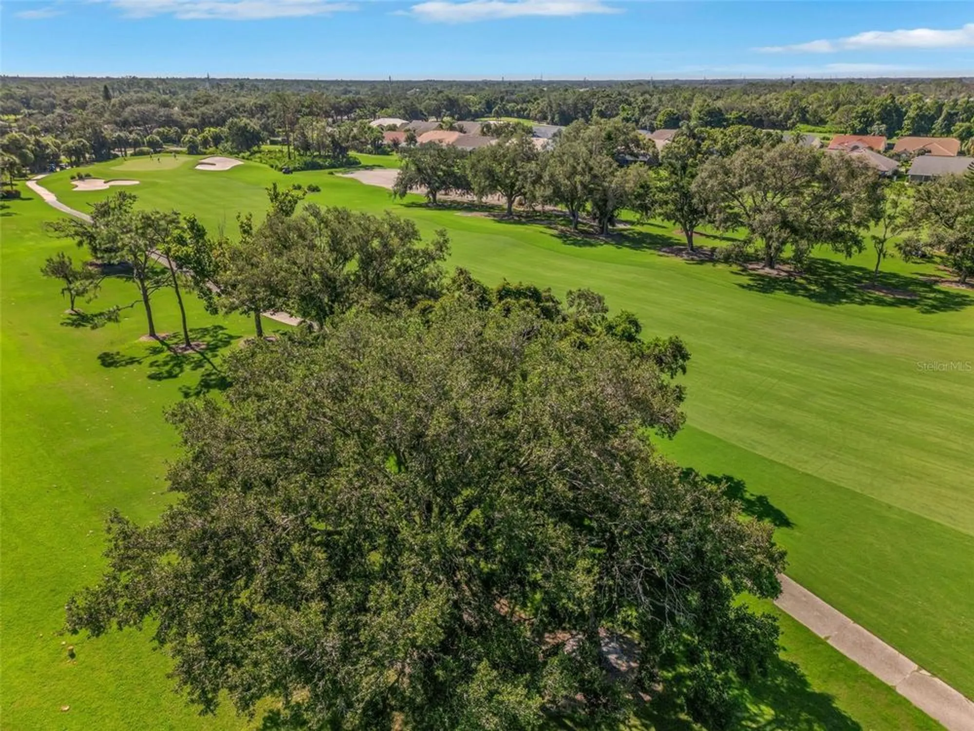 Property Slideshow image 25 of 27 | 6908 drewrys blf 704, Bradenton, FL, 34203