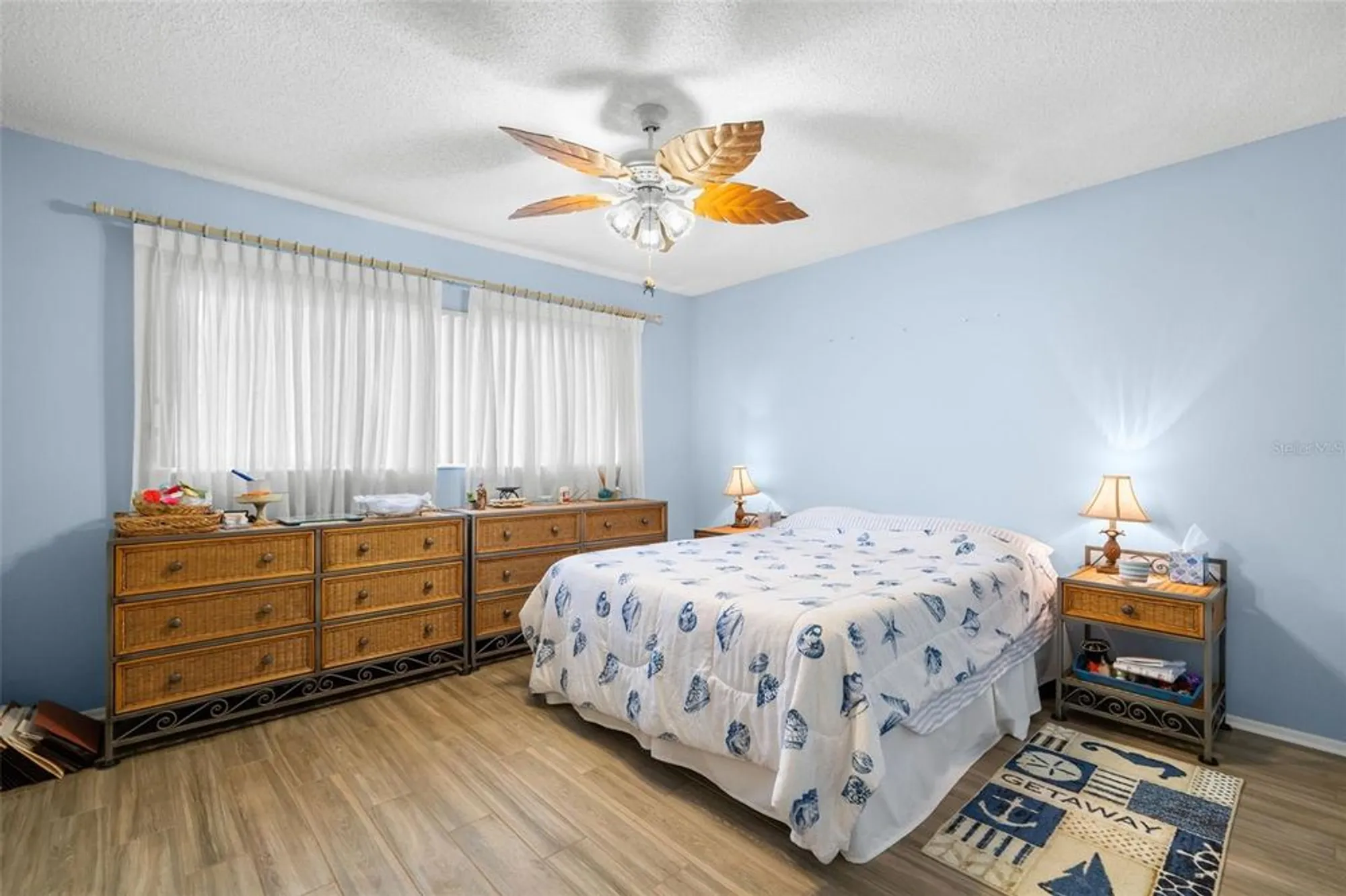 Property Slideshow image 19 of 39 | 2379 finlandia ln apt 21, Clearwater, FL, 33763