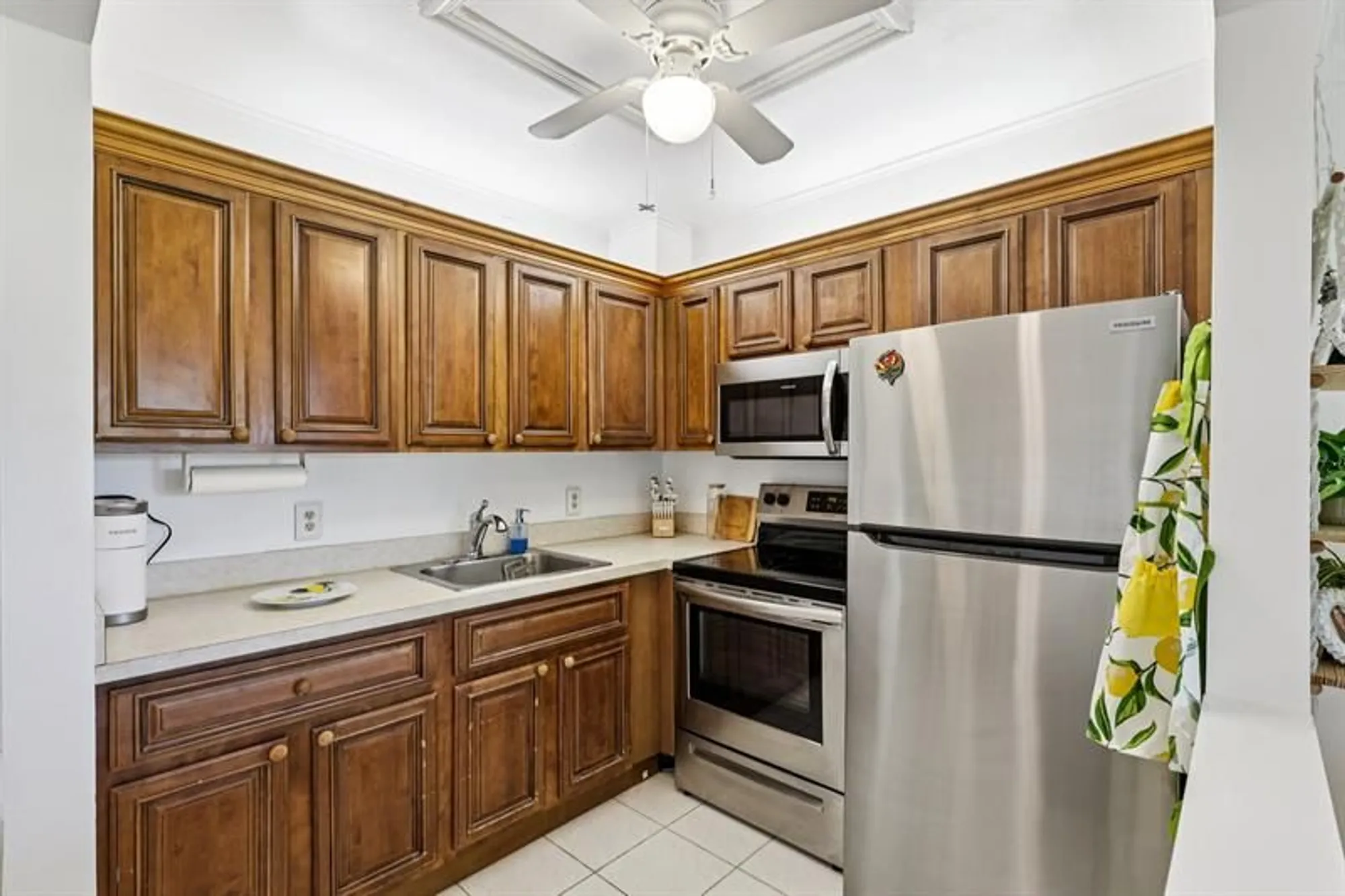 Property Slideshow image 10 of 20 | 270 newport r # 270, Deerfield Beach, FL, 33442