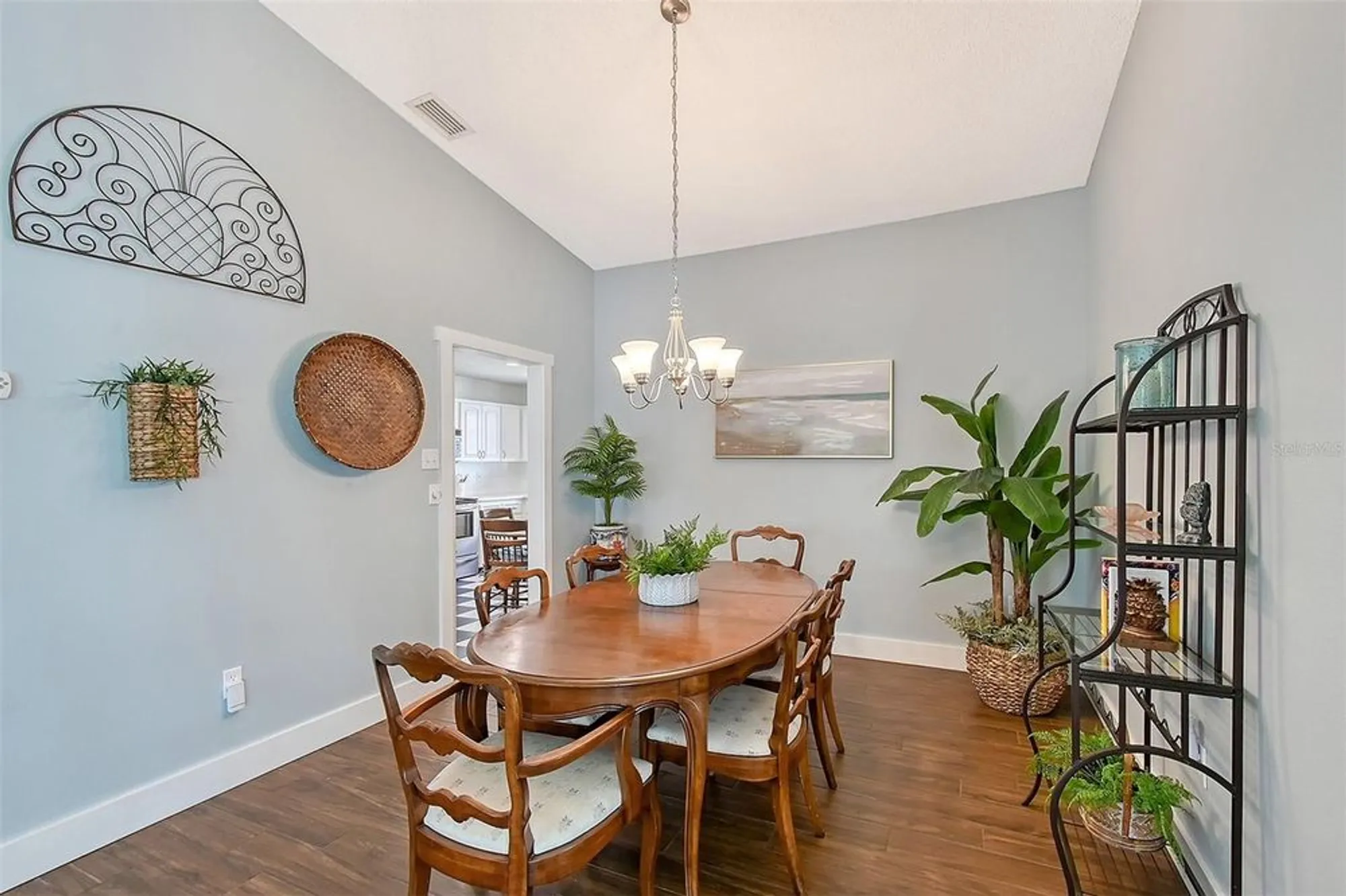 Property Slideshow image 16 of 60 | 7767 pine trace dr, Sarasota, FL, 34243
