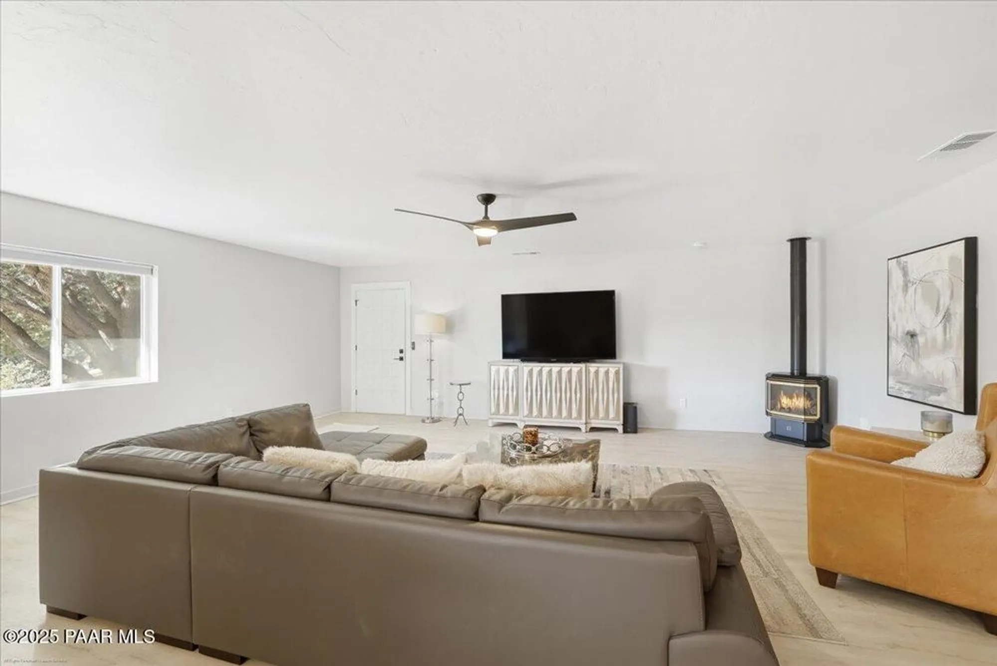 Property Slideshow image 20 of 39 | 4826 hornet dr, Prescott, AZ, 86301