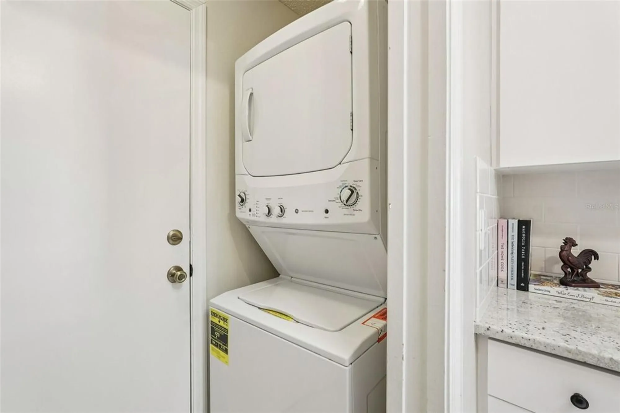 Property Slideshow image 25 of 57 | 2433 new haven cir, Sun City Center, FL, 33573