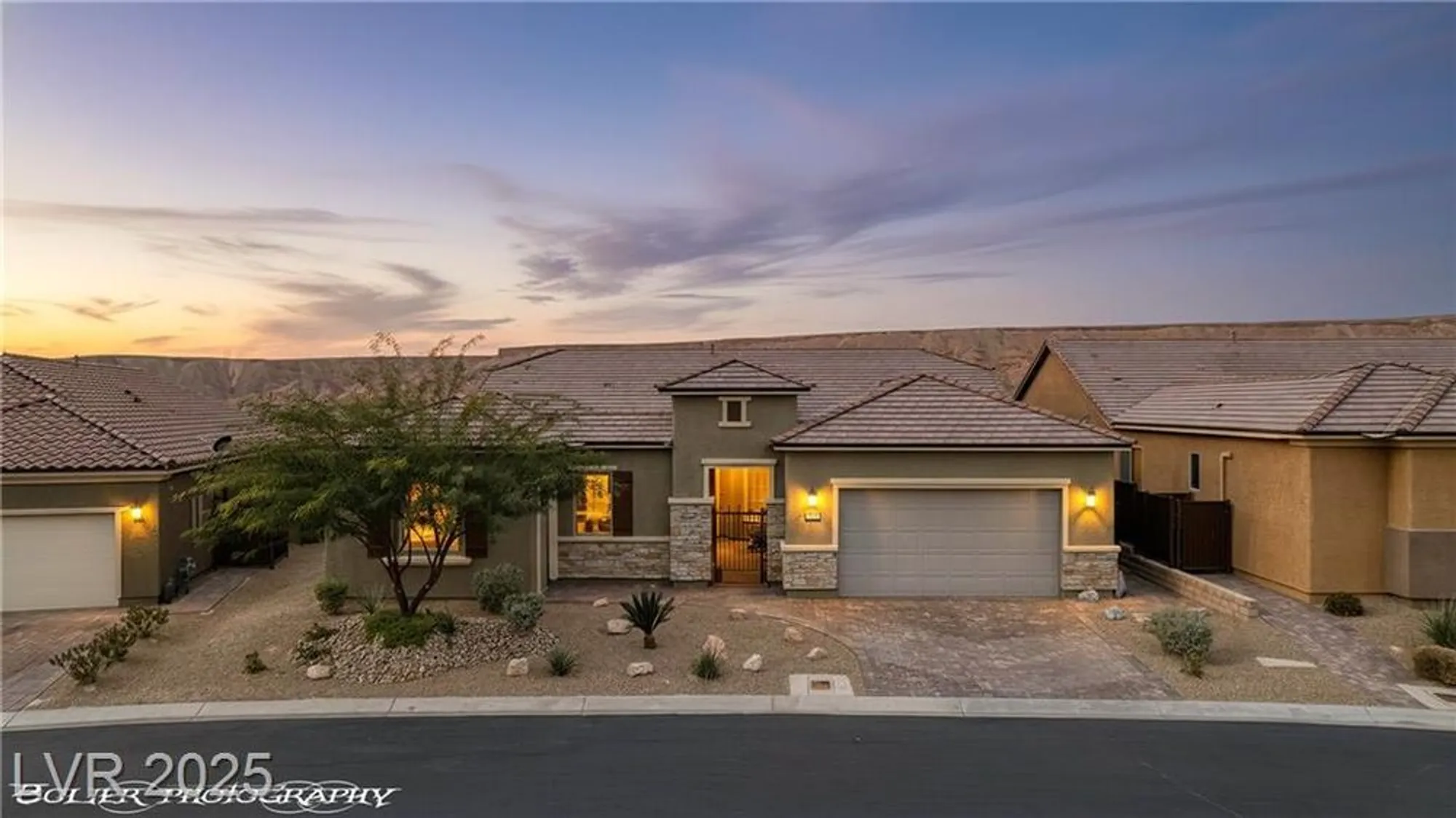 Property Slideshow image 4 of 72 | 1227 dome peak cir, Mesquite, NV, 89034