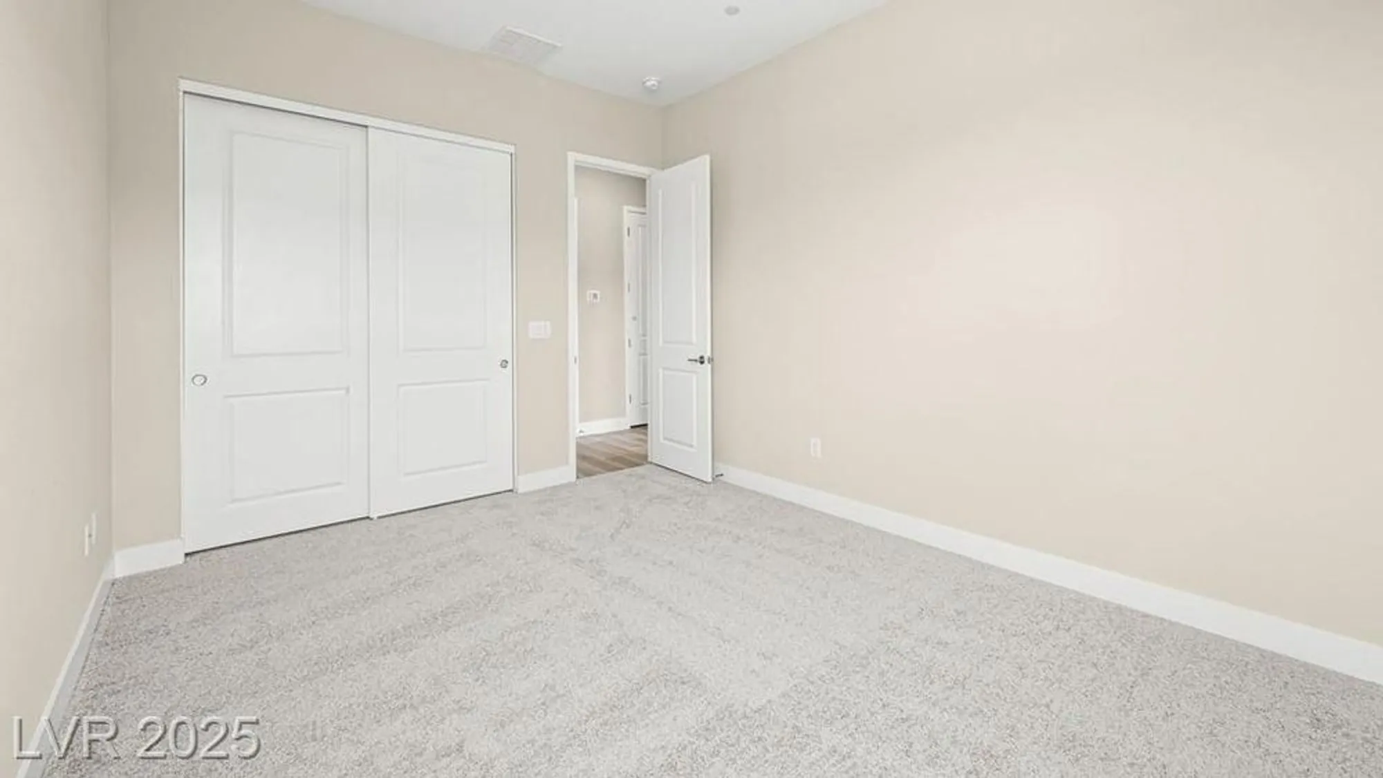 Property Slideshow image 42 of 50 | 243 paraggi bay dr, Henderson, NV, 89011