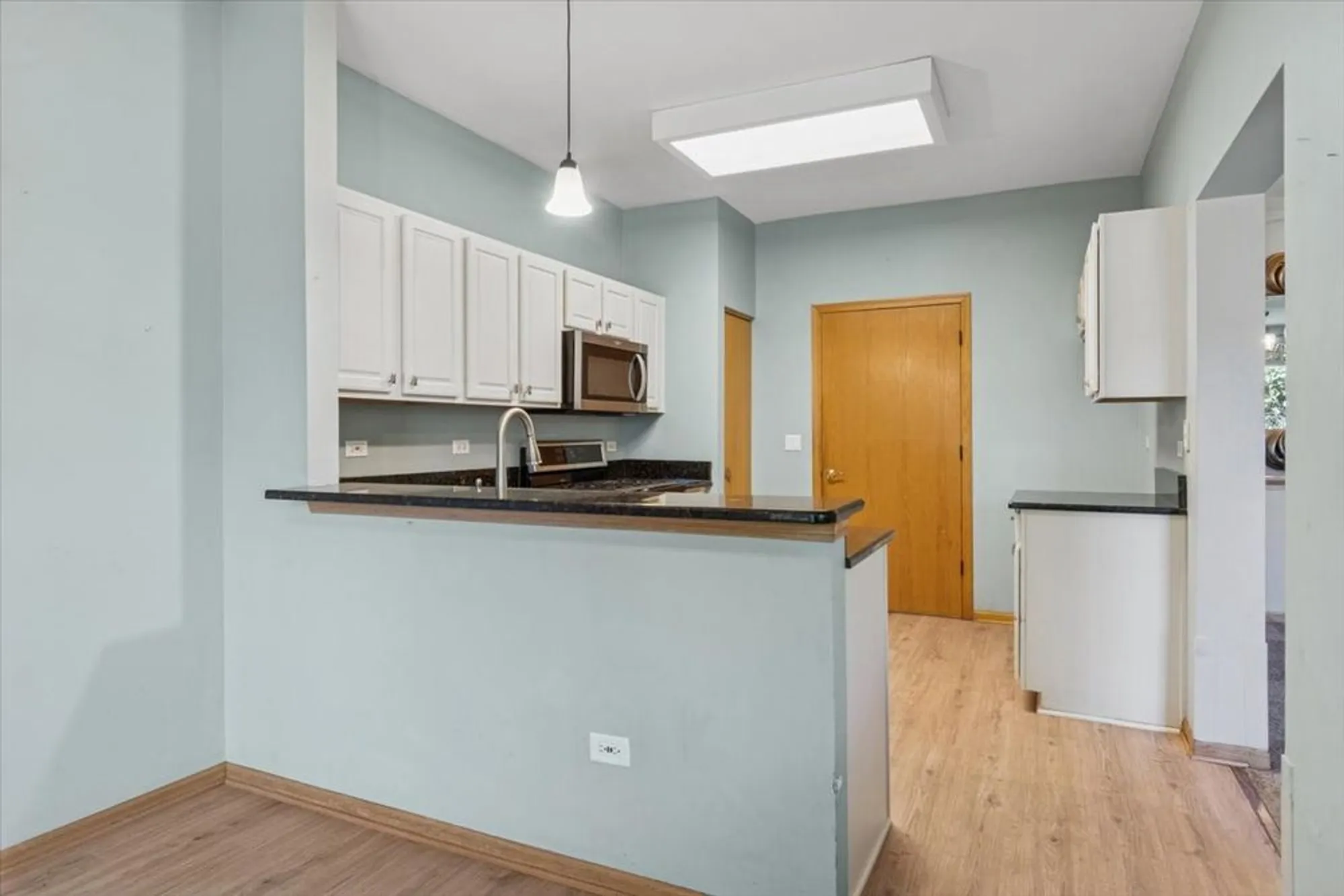 Property Slideshow image 10 of 20 | 20928 w spruce ln, Plainfield, IL, 60544