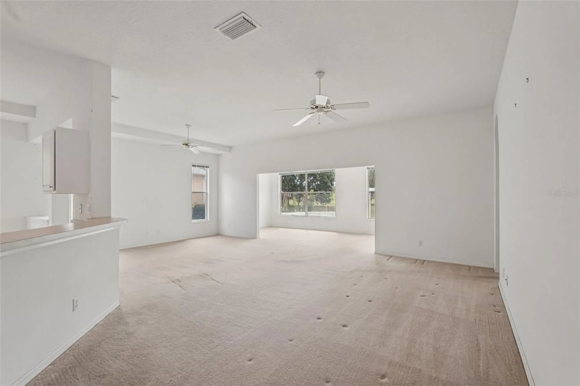 Property Slideshow image 5 of 61 | 2114 worthington greens dr, Sun City Center, FL, 33573