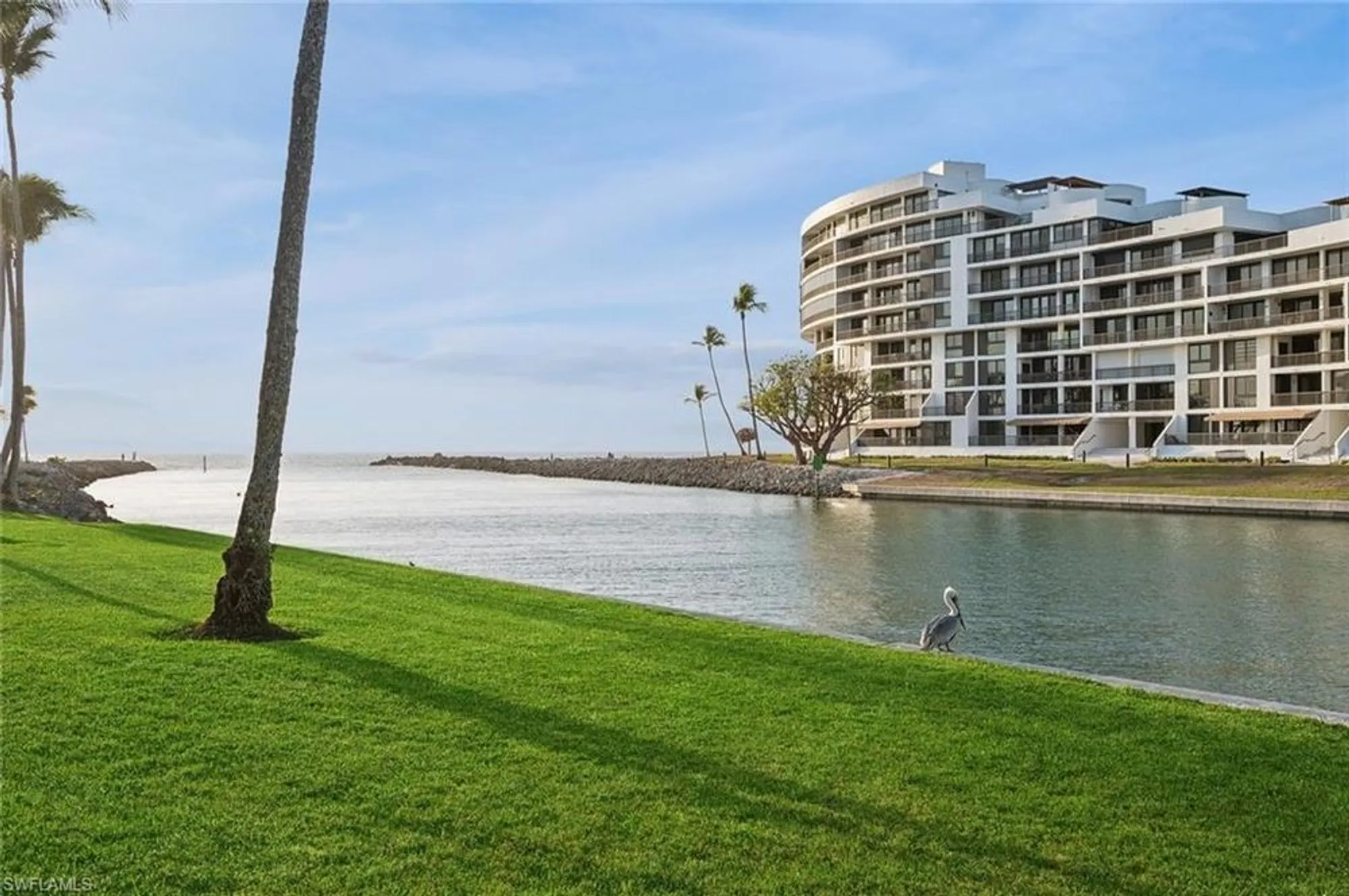Property Slideshow image 19 of 28 | 2246 gulf shore blvd l2, Naples, FL, 34102