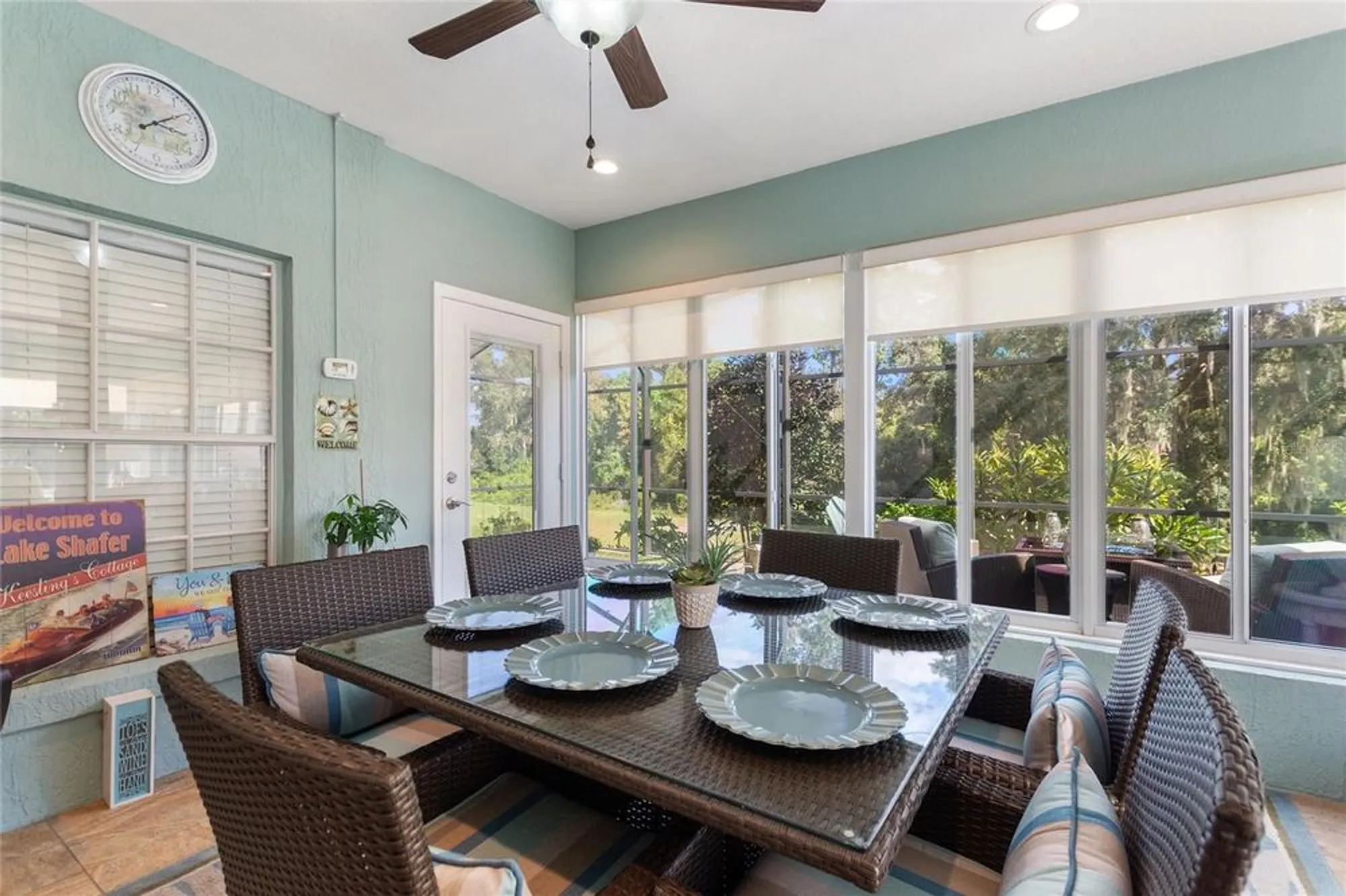 Property Slideshow image 9 of 61 | 537 ridge view dr, Davenport, FL, 33837