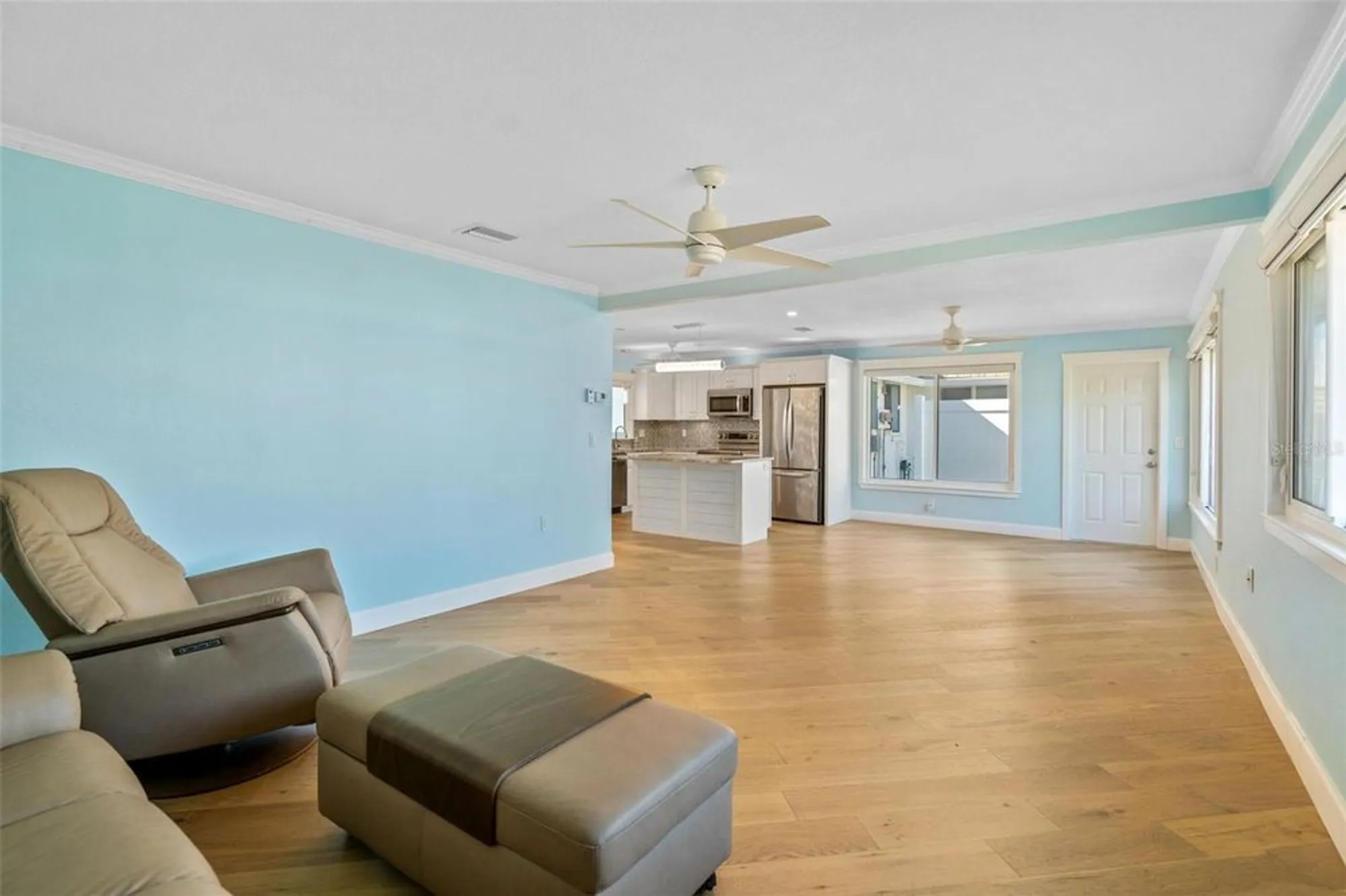 Property Slideshow image 25 of 30 | 2305 riverbluff pkwy # v256, Sarasota, FL, 34231