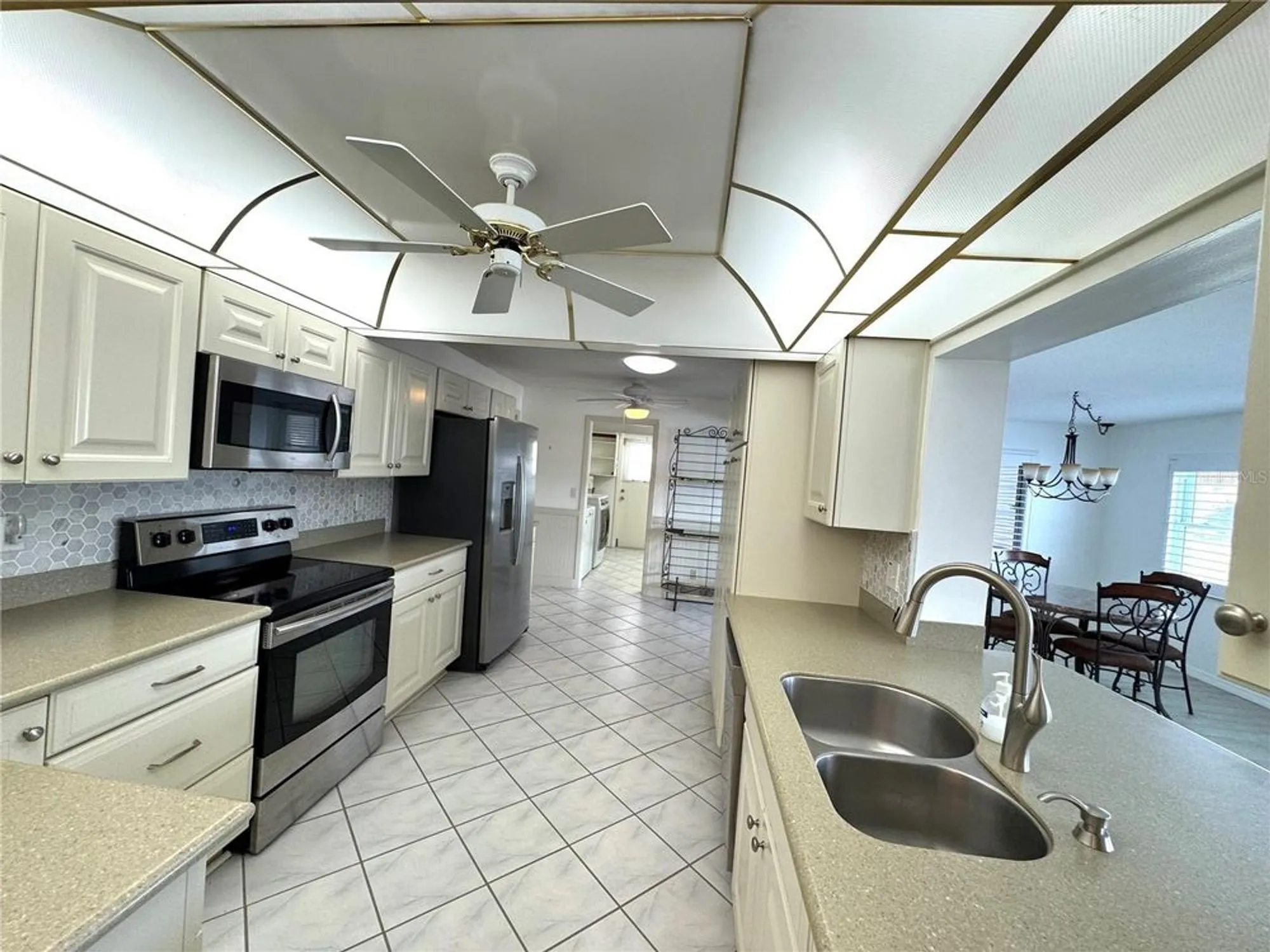 Property Slideshow image 21 of 56 | 10063 40th st n # 3, Pinellas Park, FL, 33782