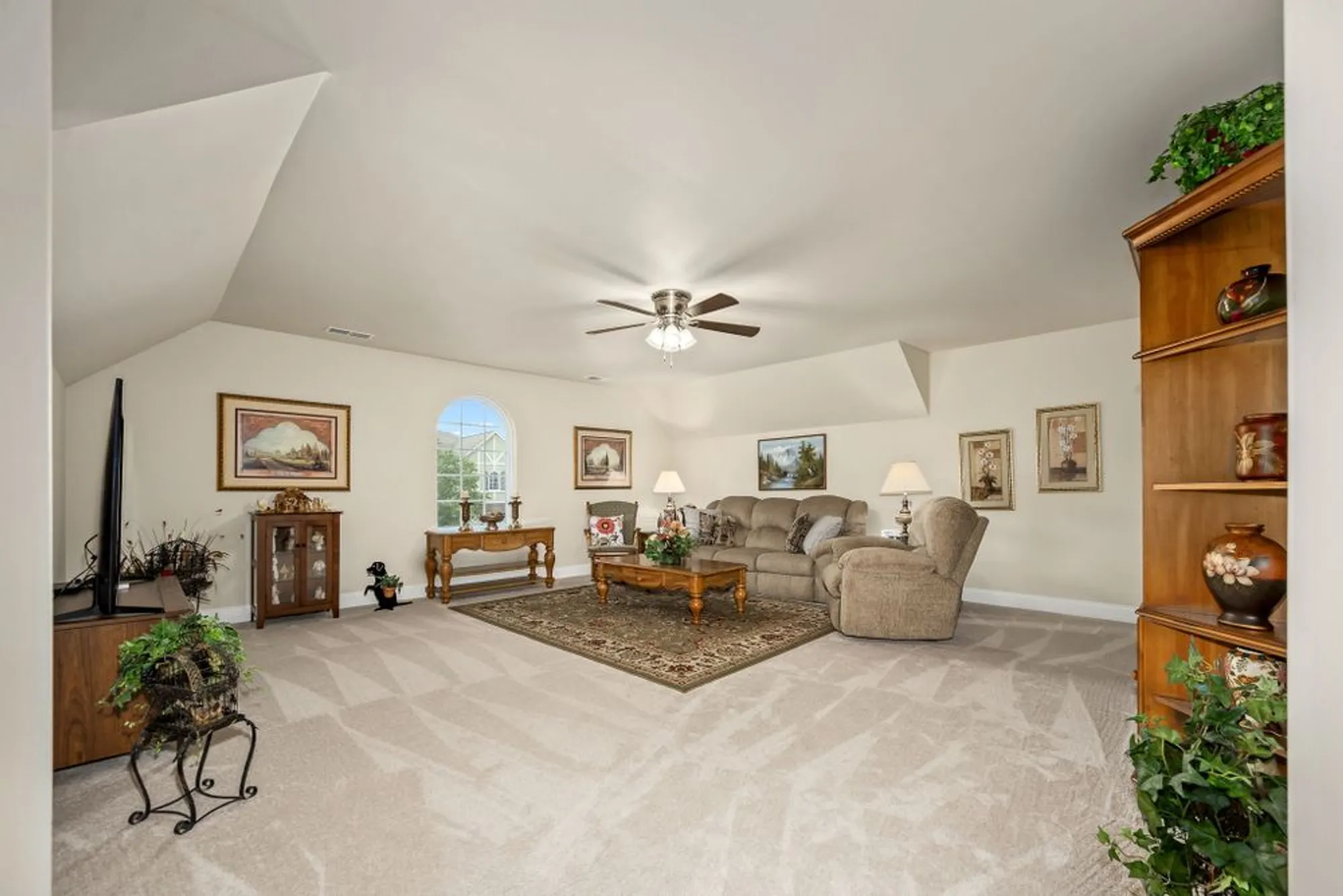 Property Slideshow image 27 of 52 | 266 meandering dr, Lebanon, TN, 37090