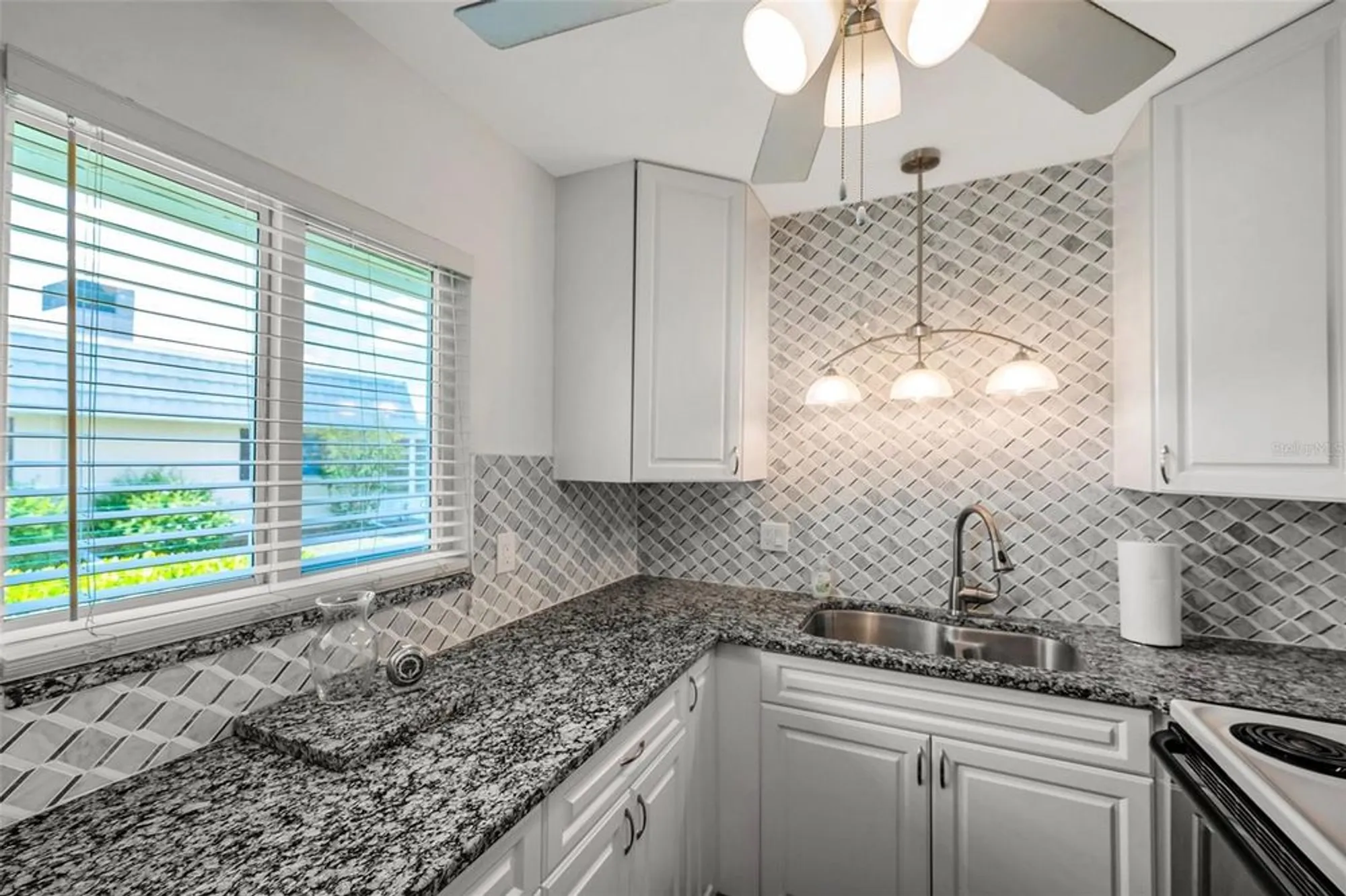 Property Slideshow image 13 of 56 | 1801 bedford ter apt 221, Sun City Center, FL, 33573