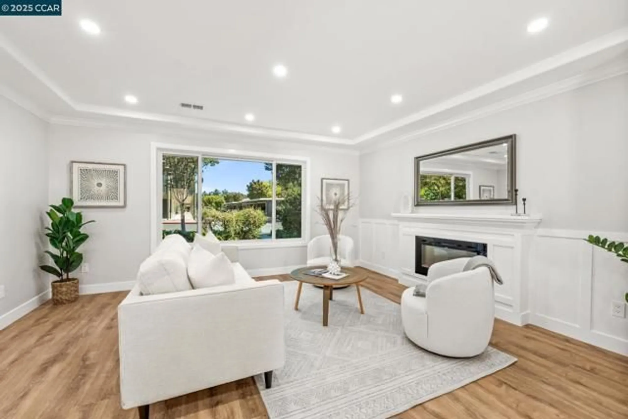 Property Slideshow image 20 of 46 | 2300 pine knoll dr 1, Walnut Creek, CA, 94595